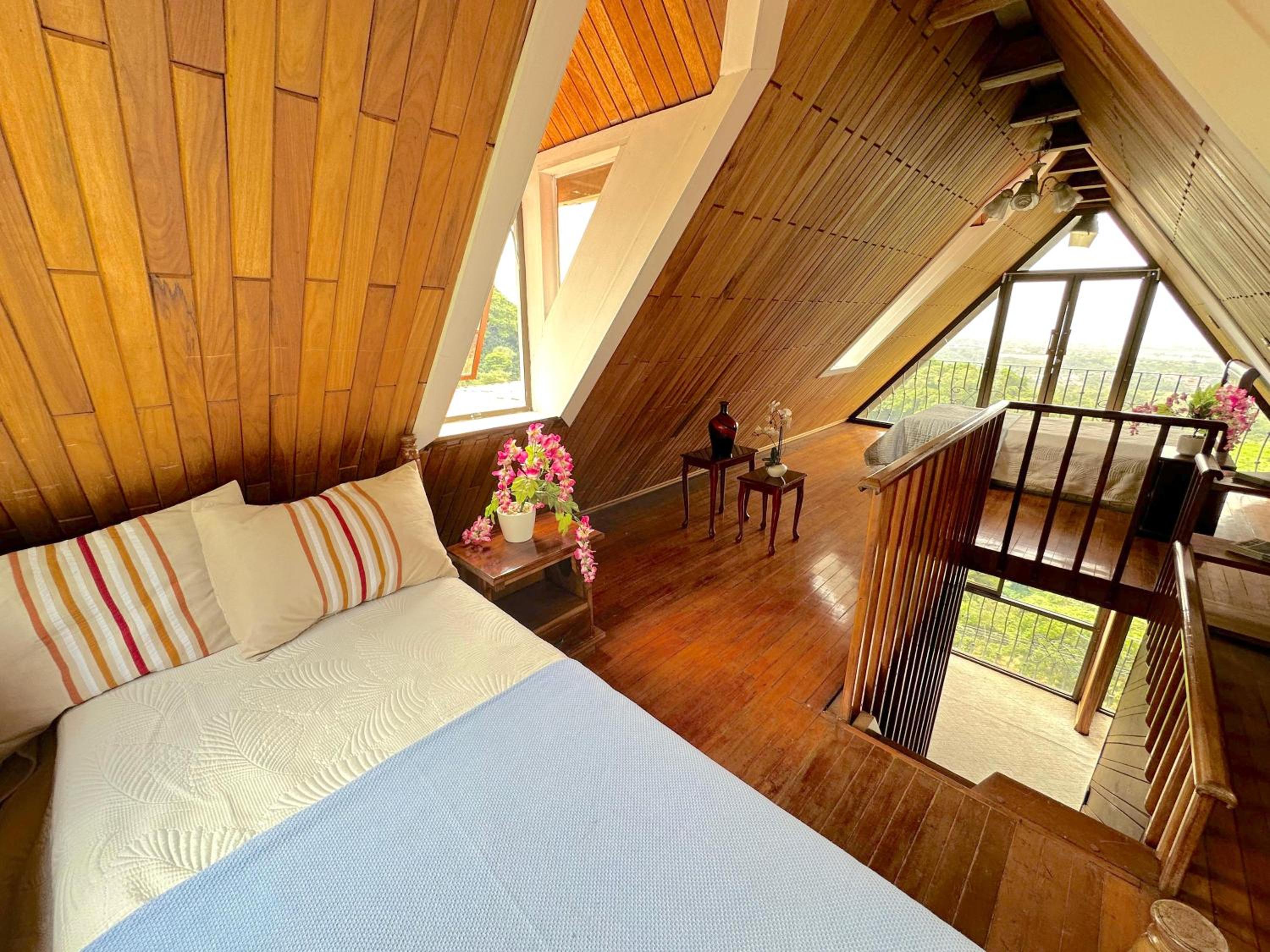Superior Quadruple Room photo 3