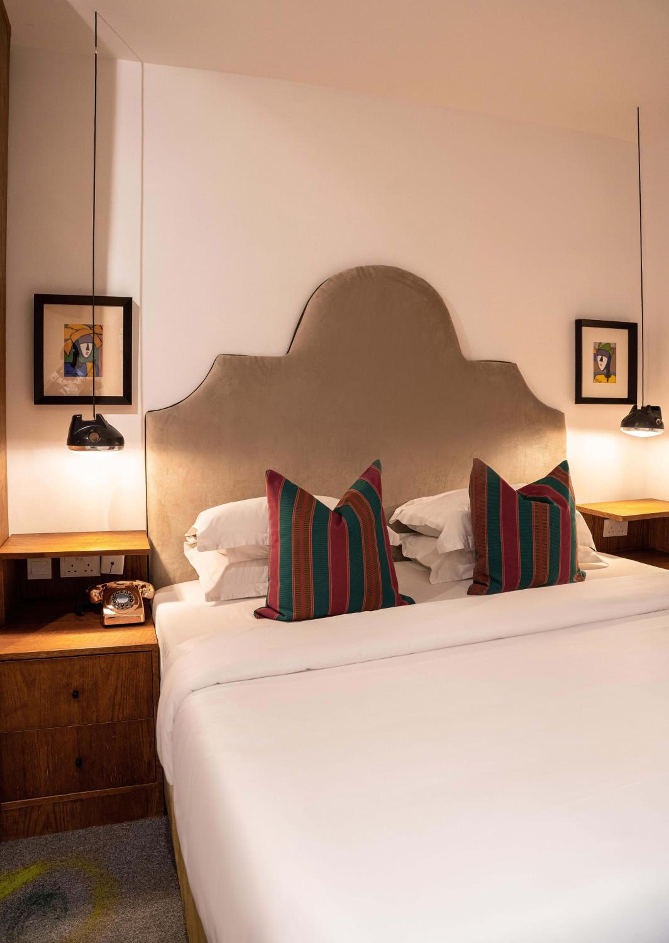 Classic One-Bedroom Apartment With King Bed