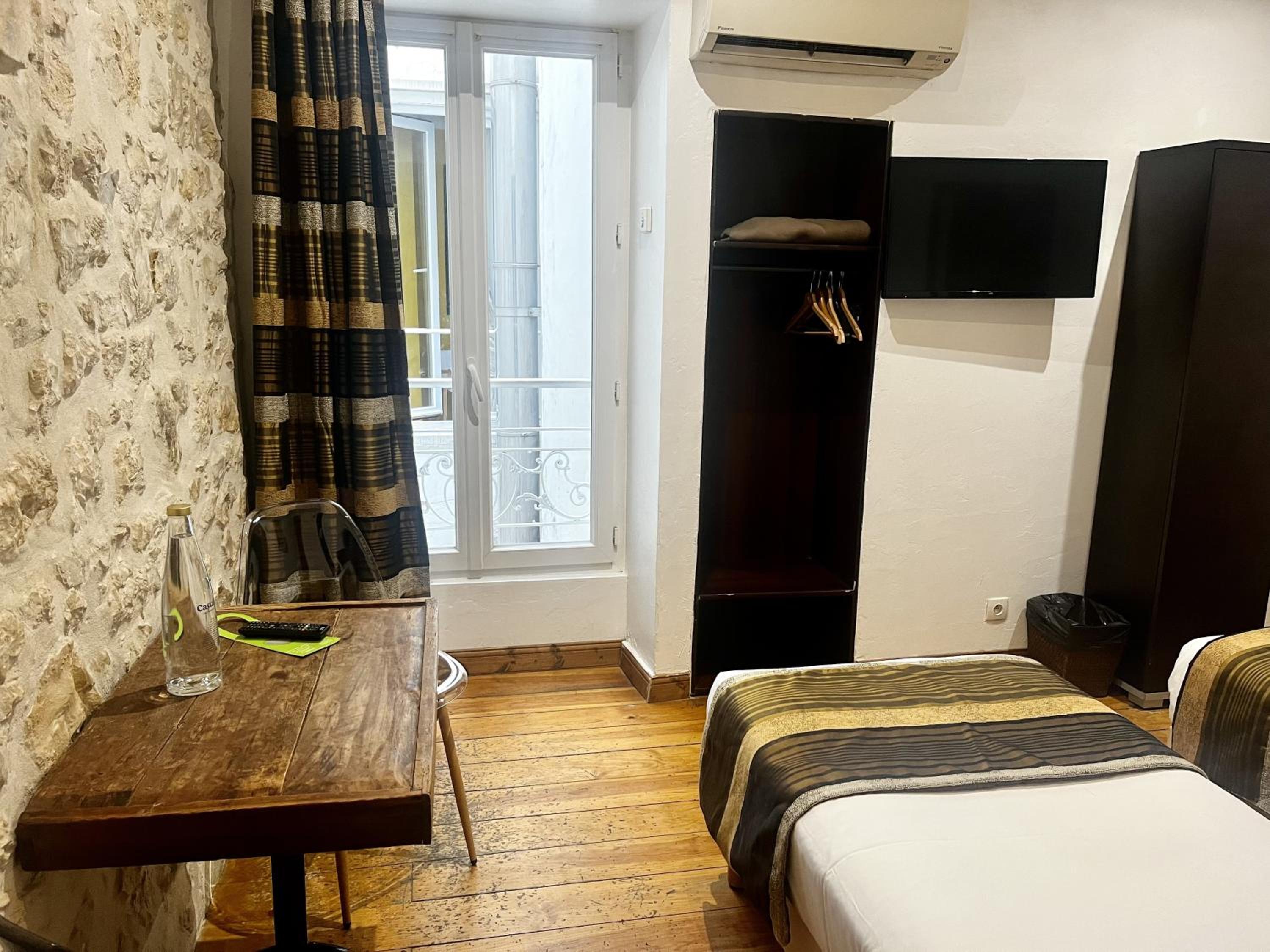 Classic Double or Twin Room photo 1