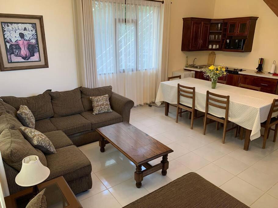 Villa photo 1