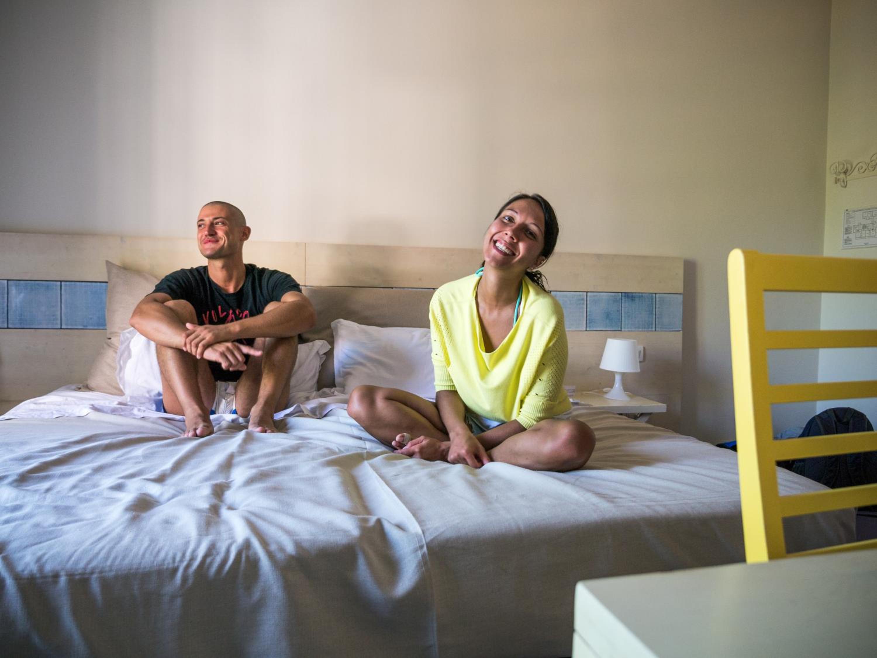 Double Room with Balcony and Sea View - Photo 5