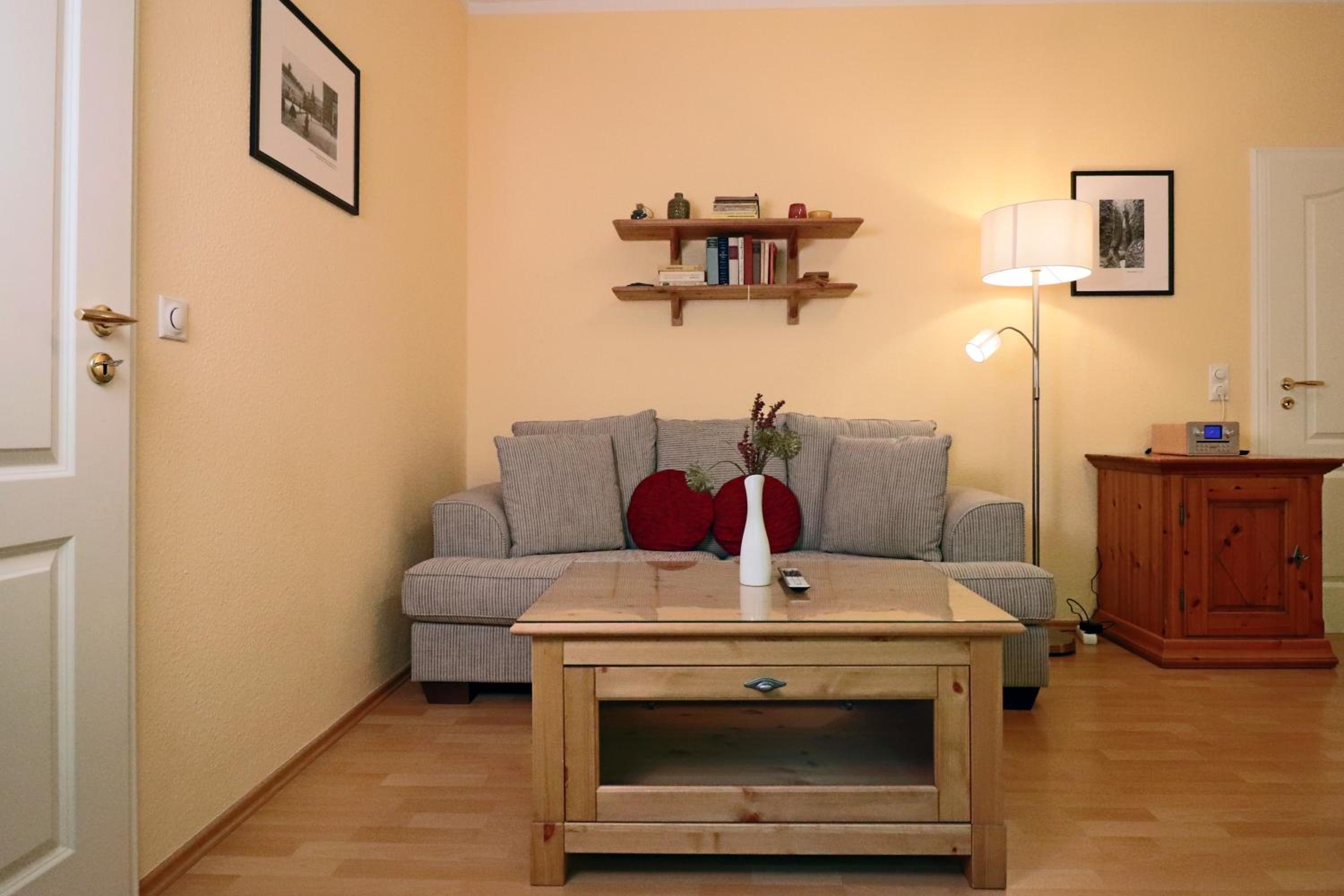 Standard Apartment photo 3