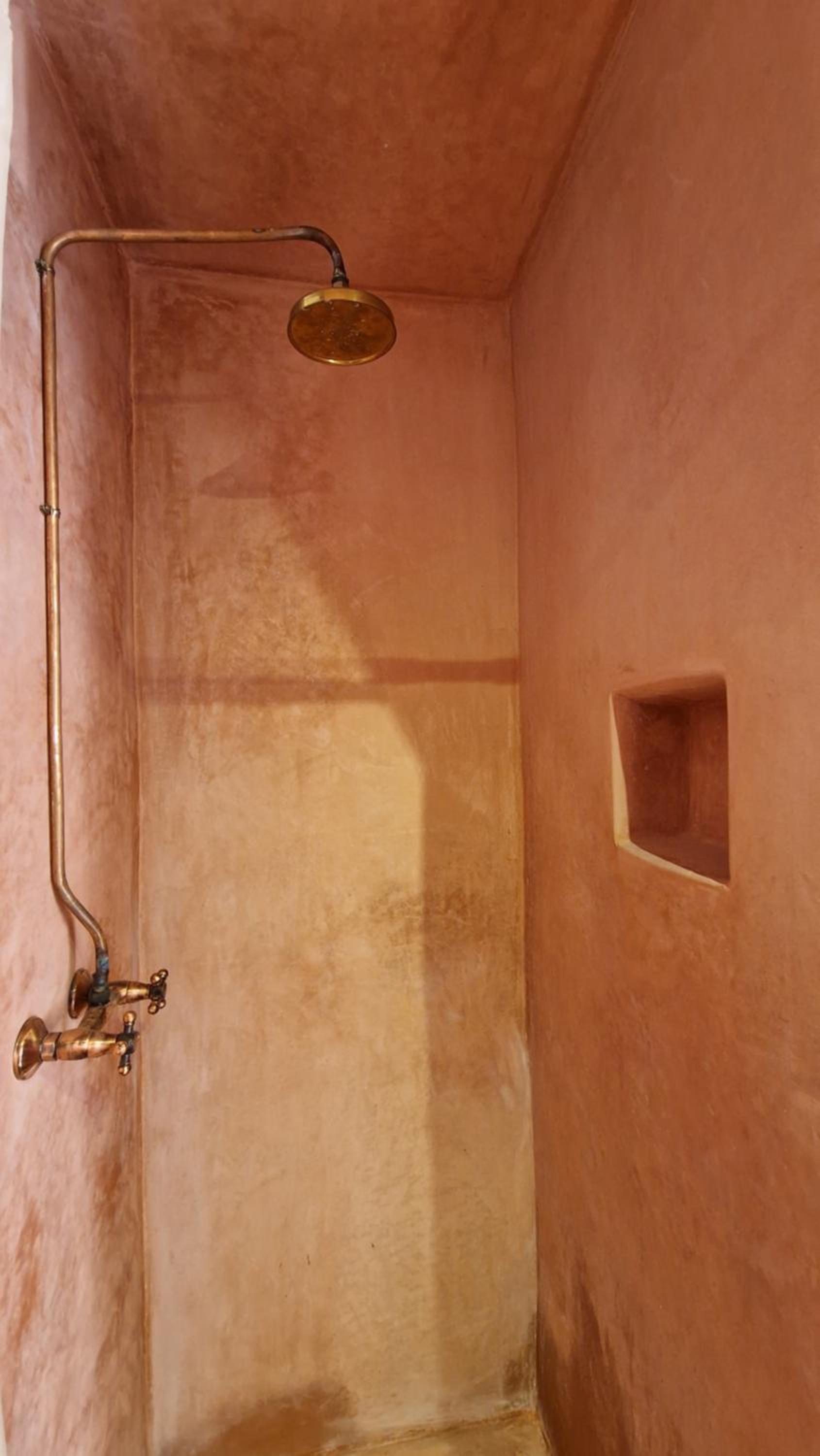 Double Room with Shared Bathroom photo 3