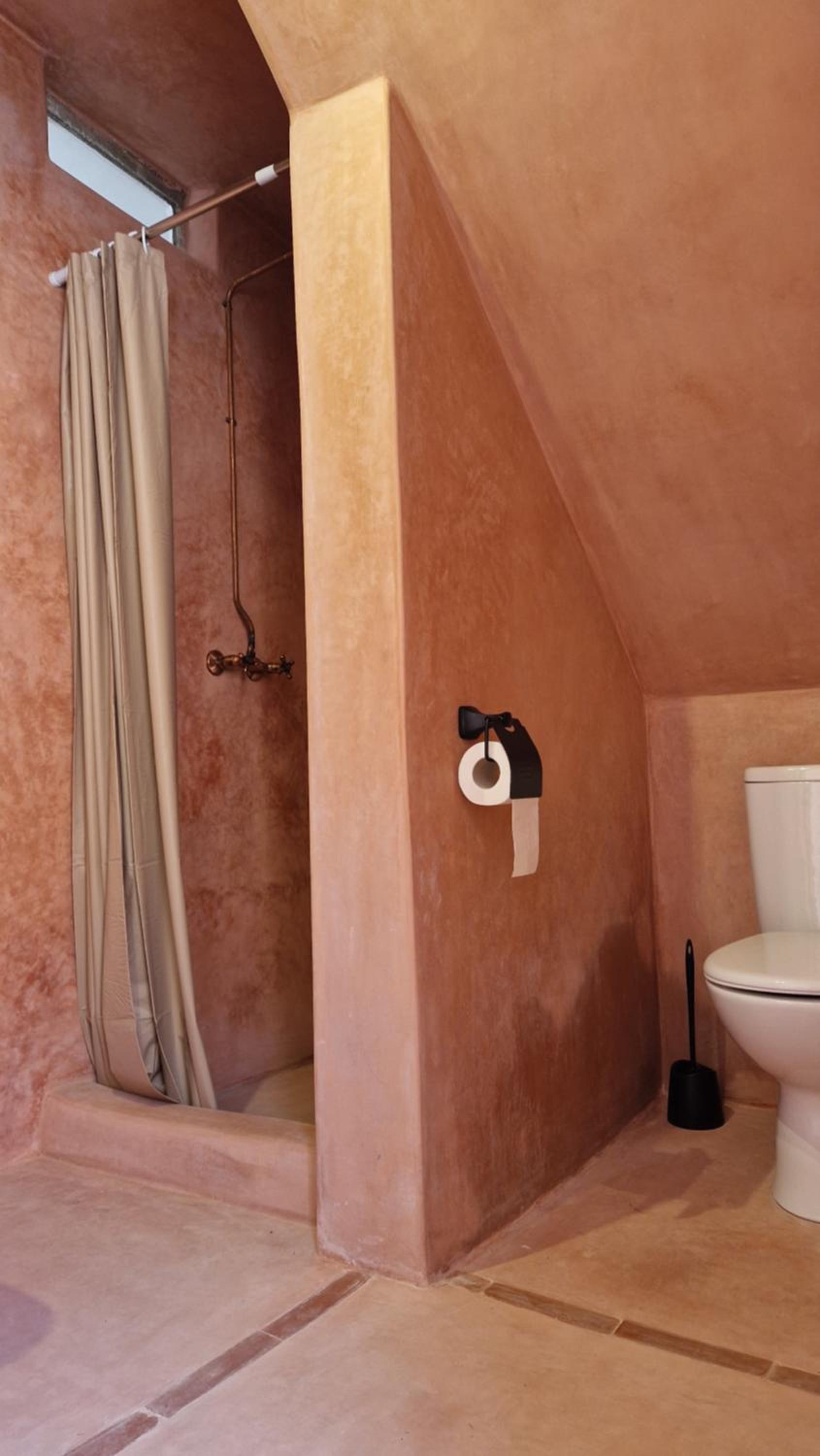 Double Room with Shared Bathroom photo 2