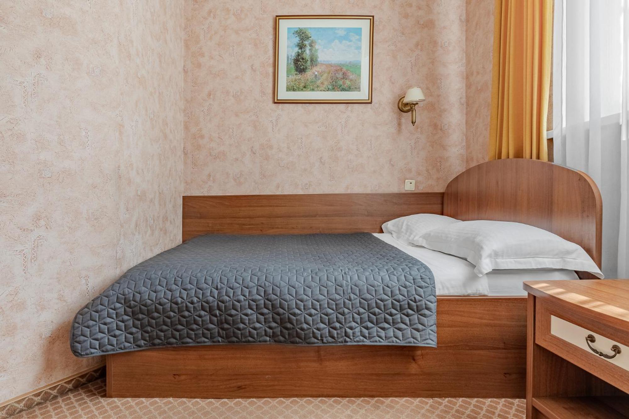 Single Room photo 2
