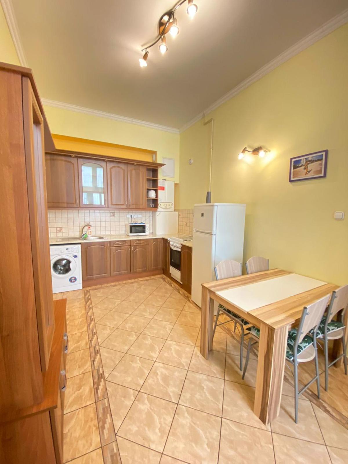 Two-Bedroom Apartment - Photo 14