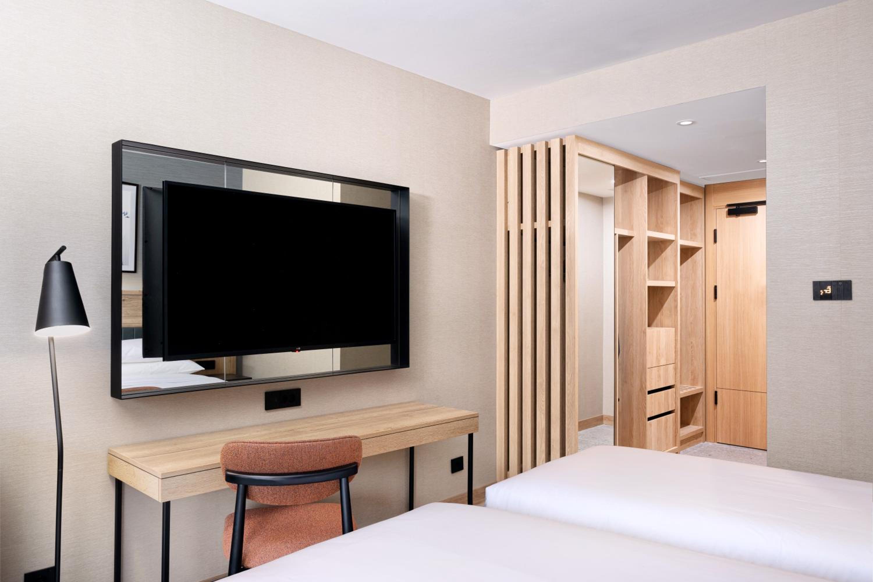 Economy King Room with Sofa Bed