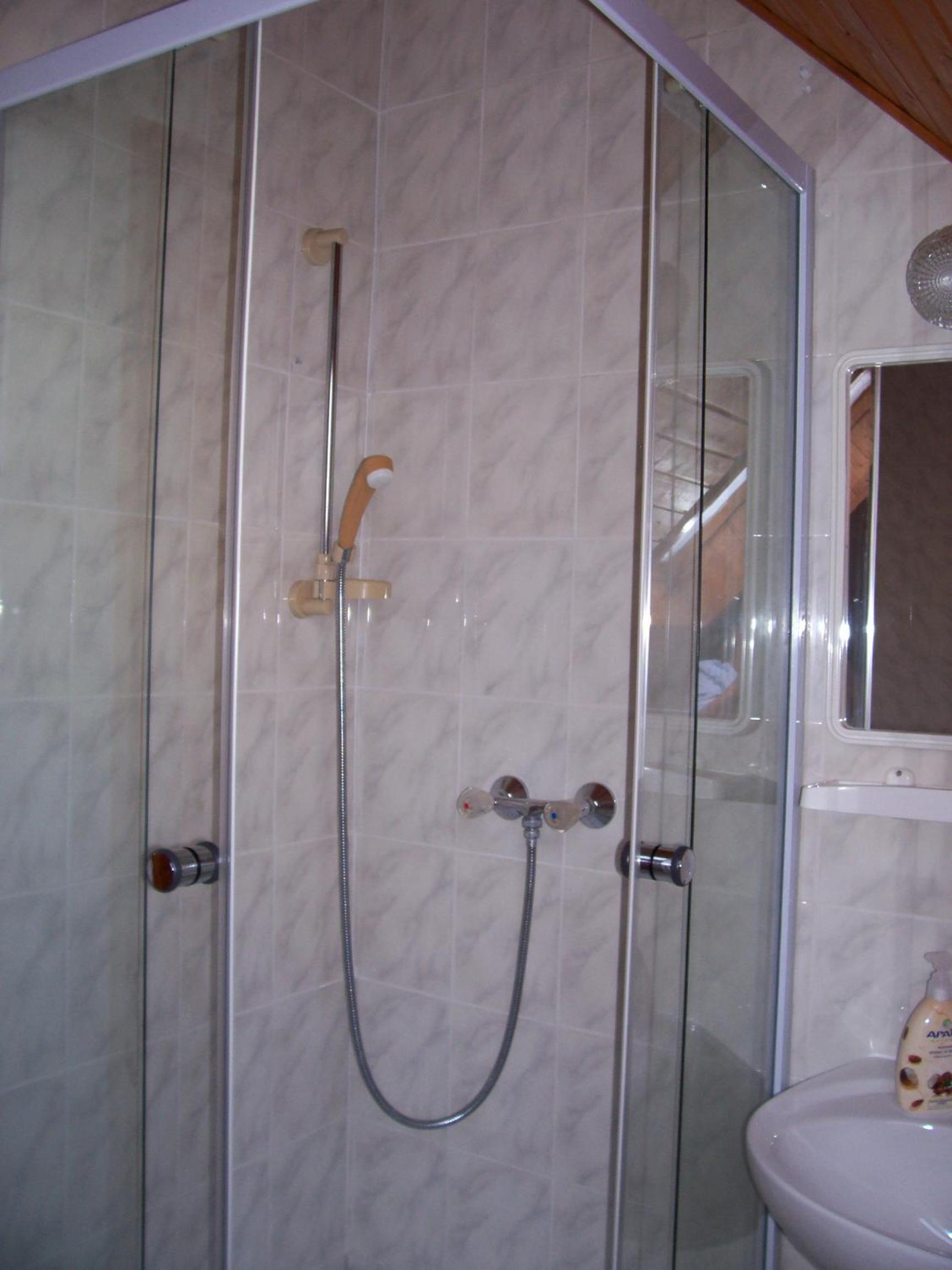 Double Room with Private Bathroom photo 3
