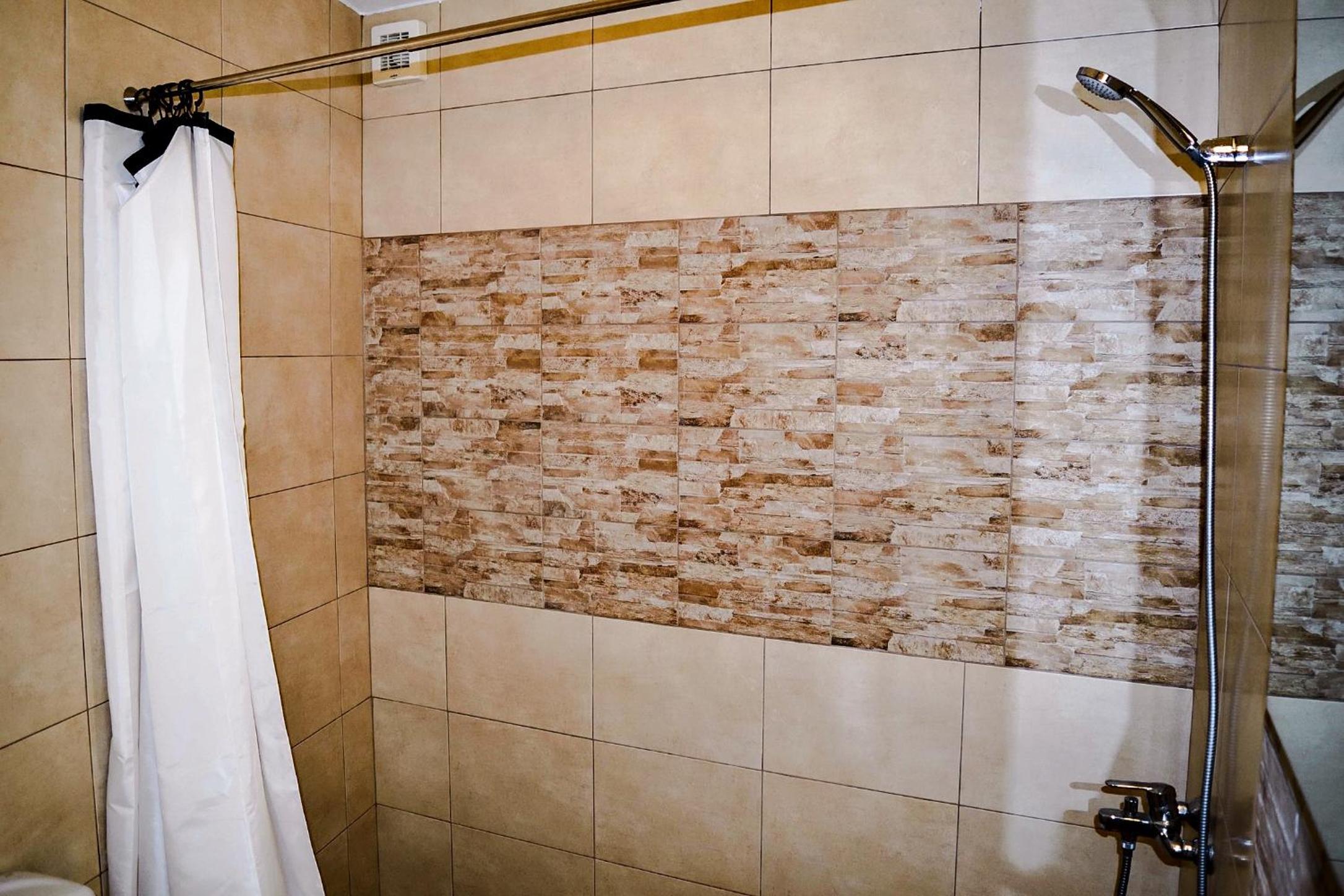 Studio Apartment - Photo 3