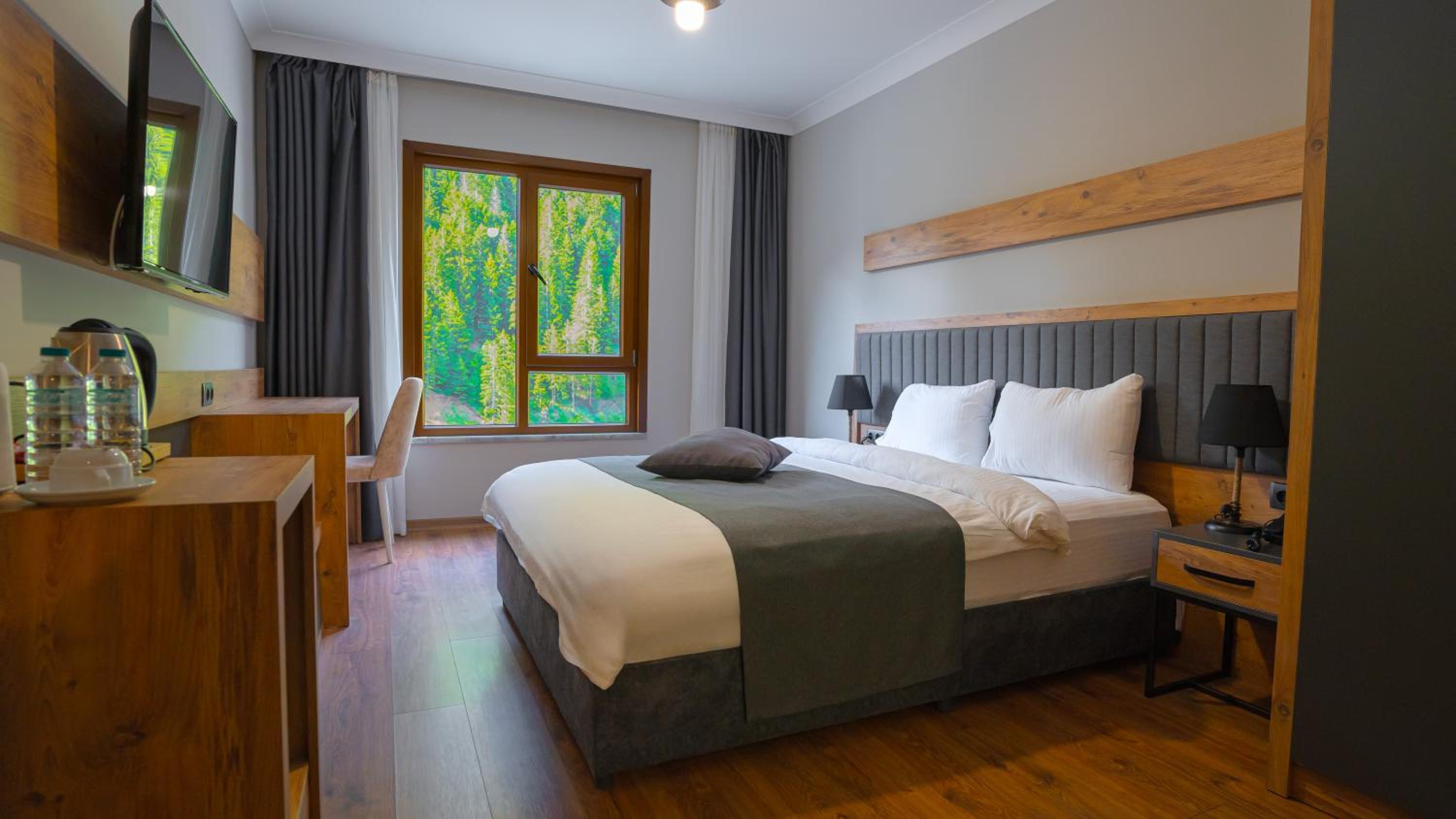 Double Room - Photo 7