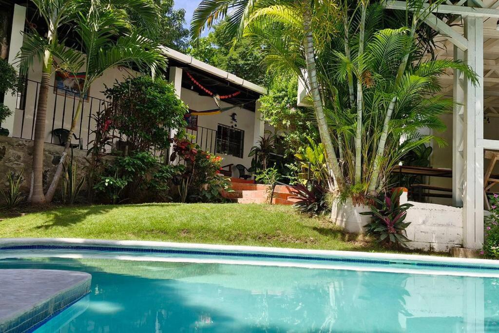 Three-Bedroom Villa photo 3