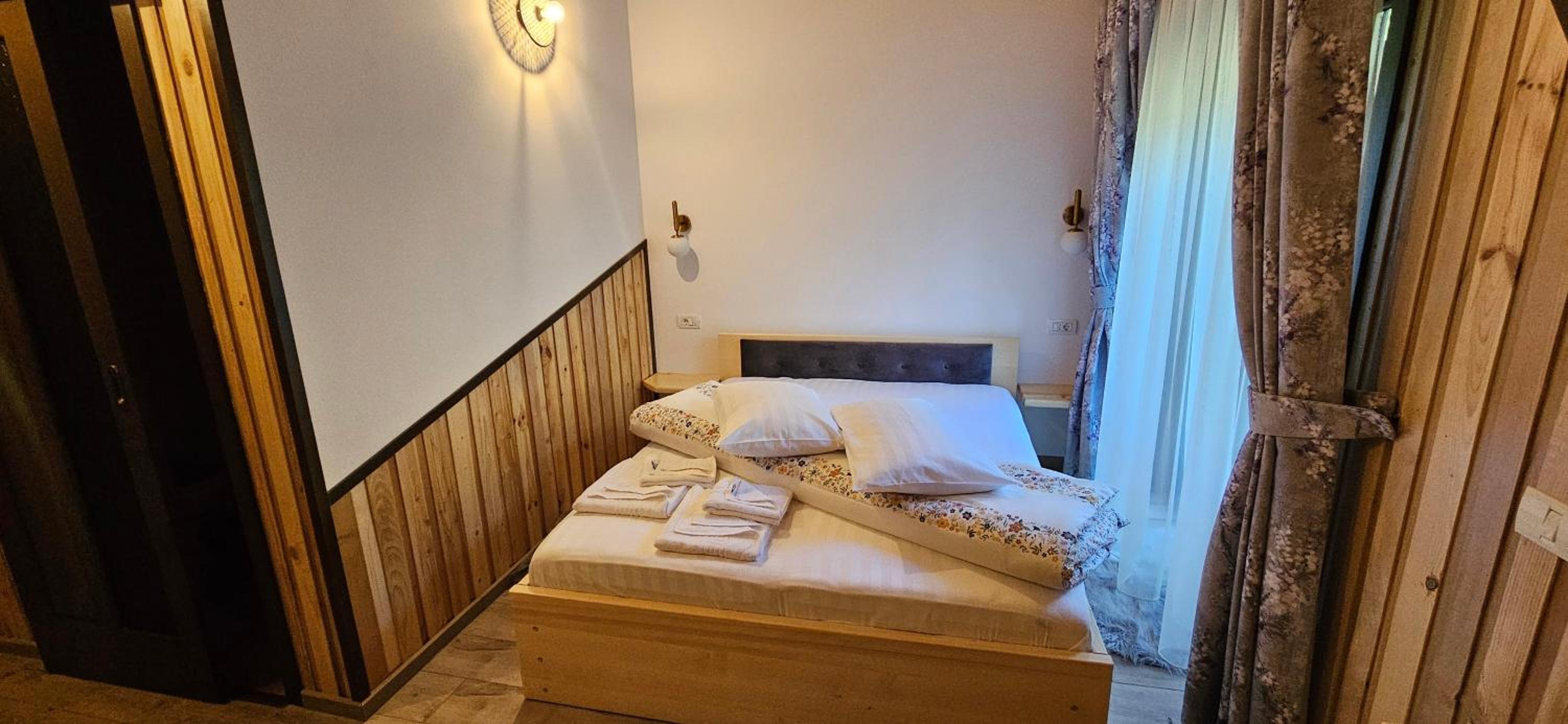 King Room With Balcony photo 2