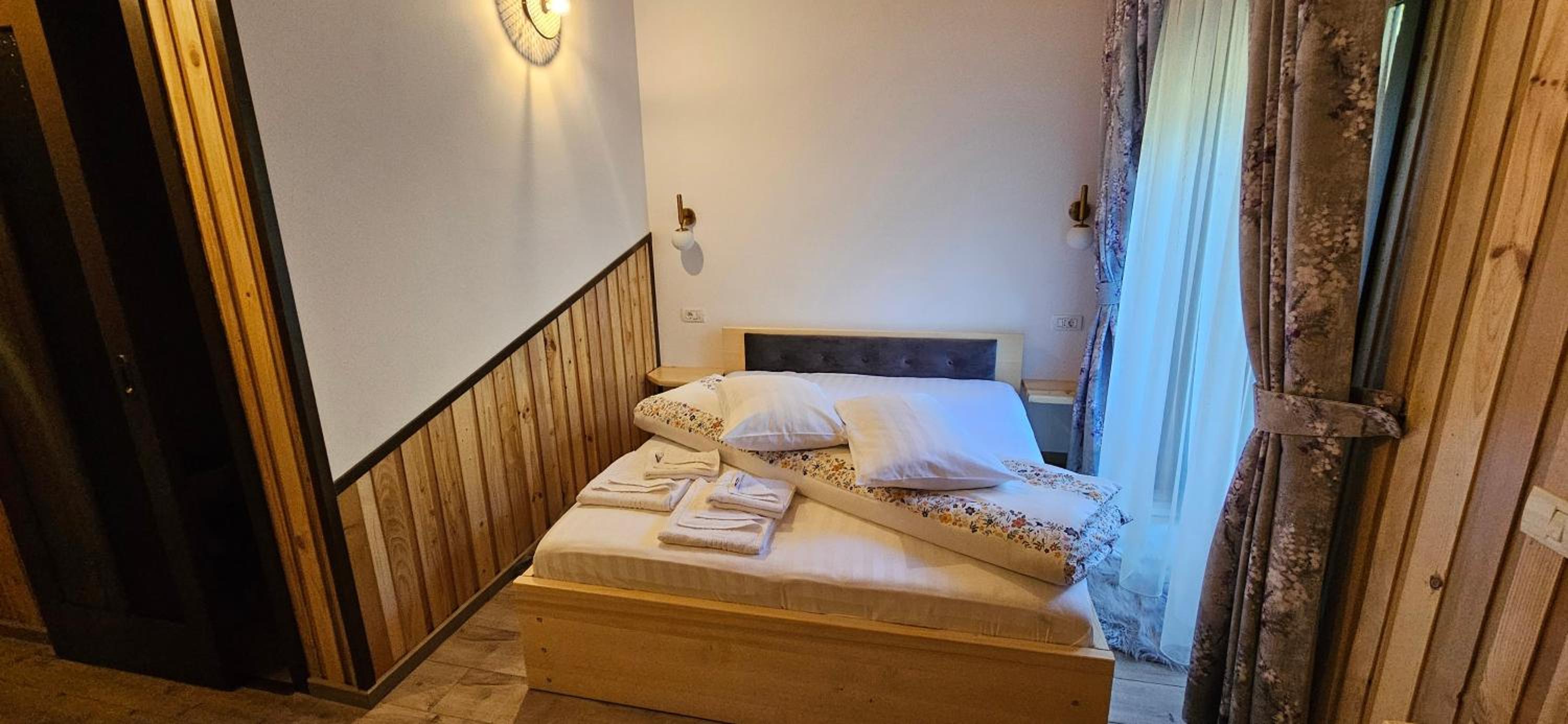 Standard Double Room photo 3