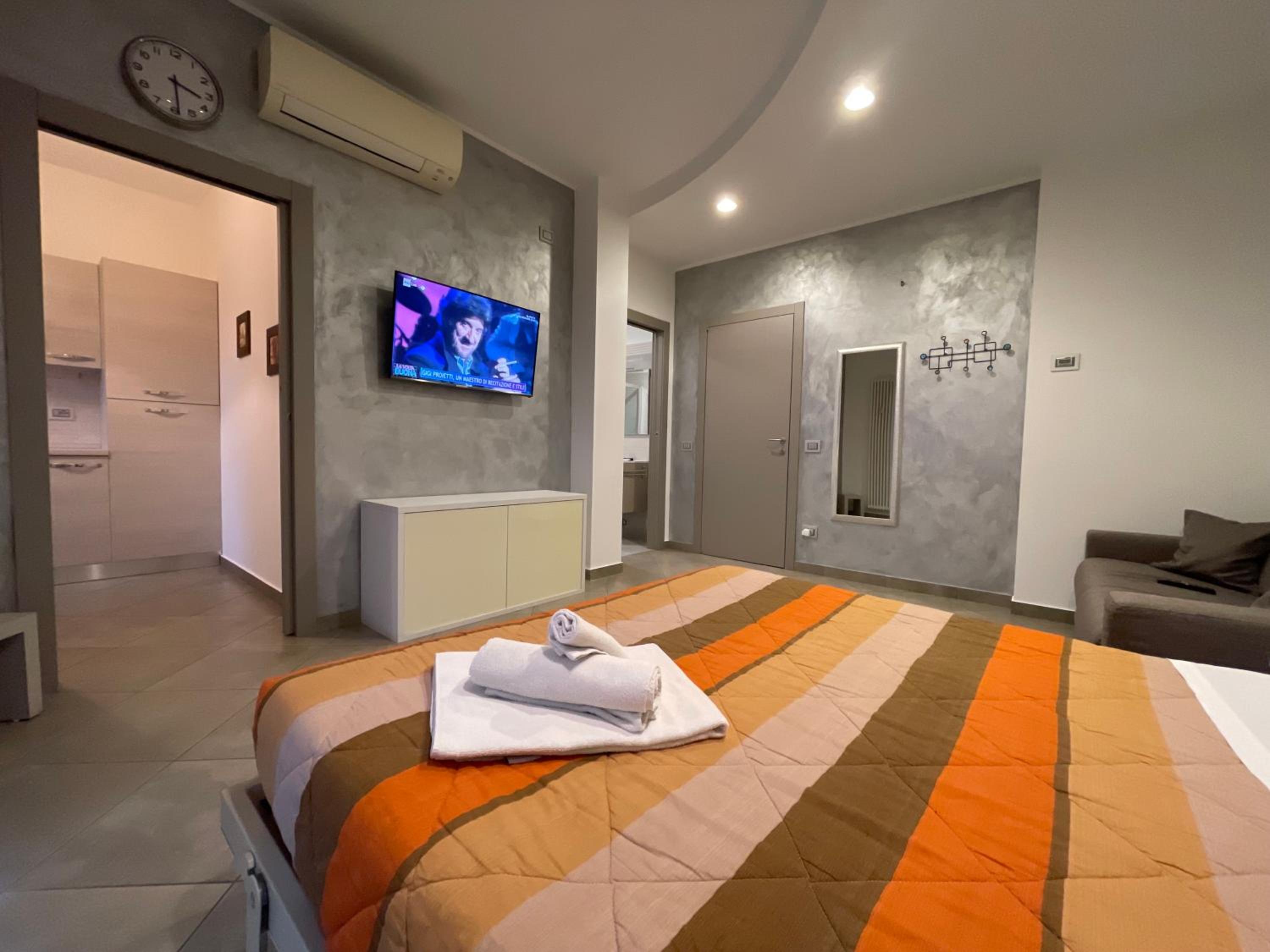 One-Bedroom Apartment