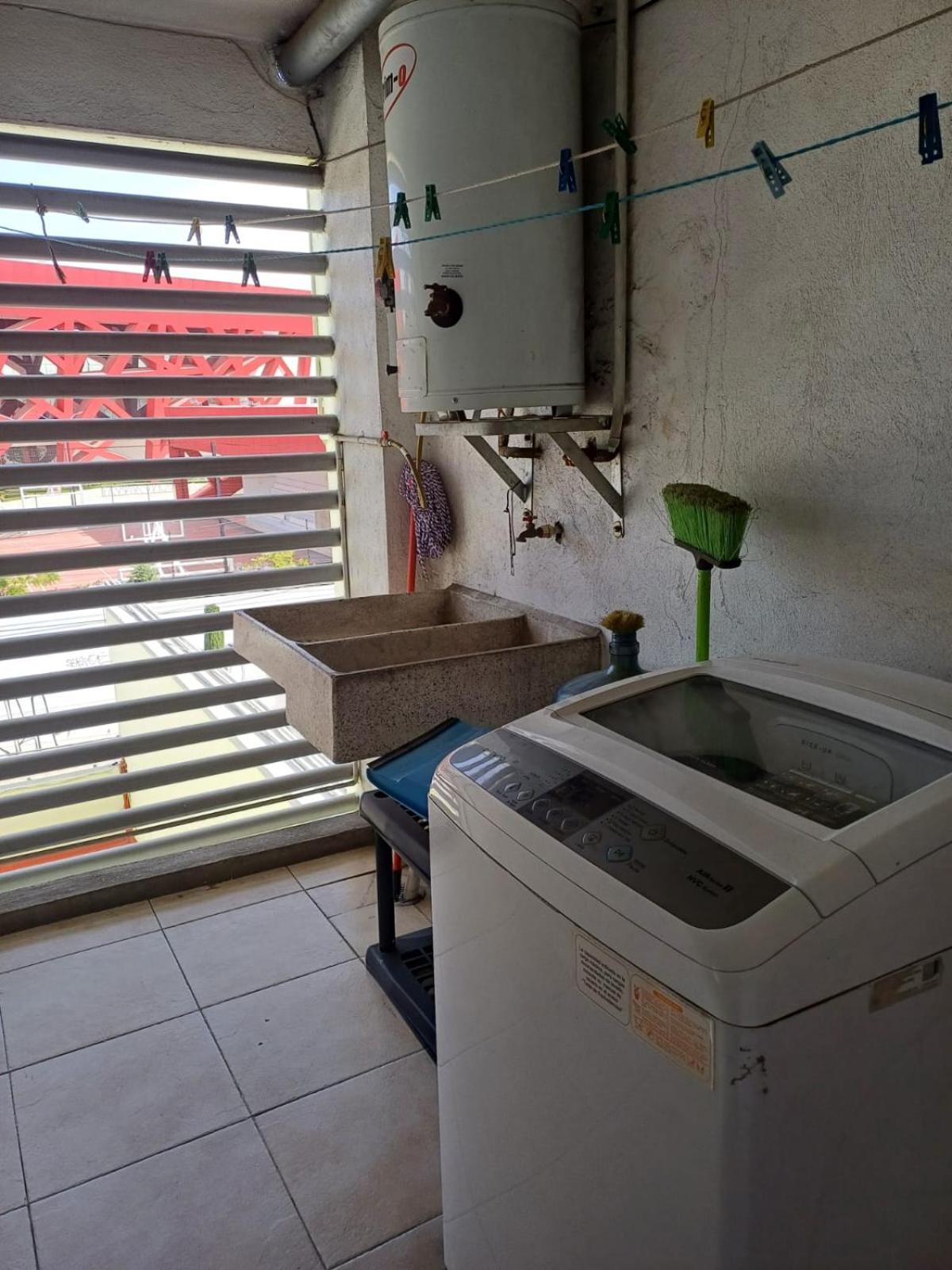 Apartment - Photo 12