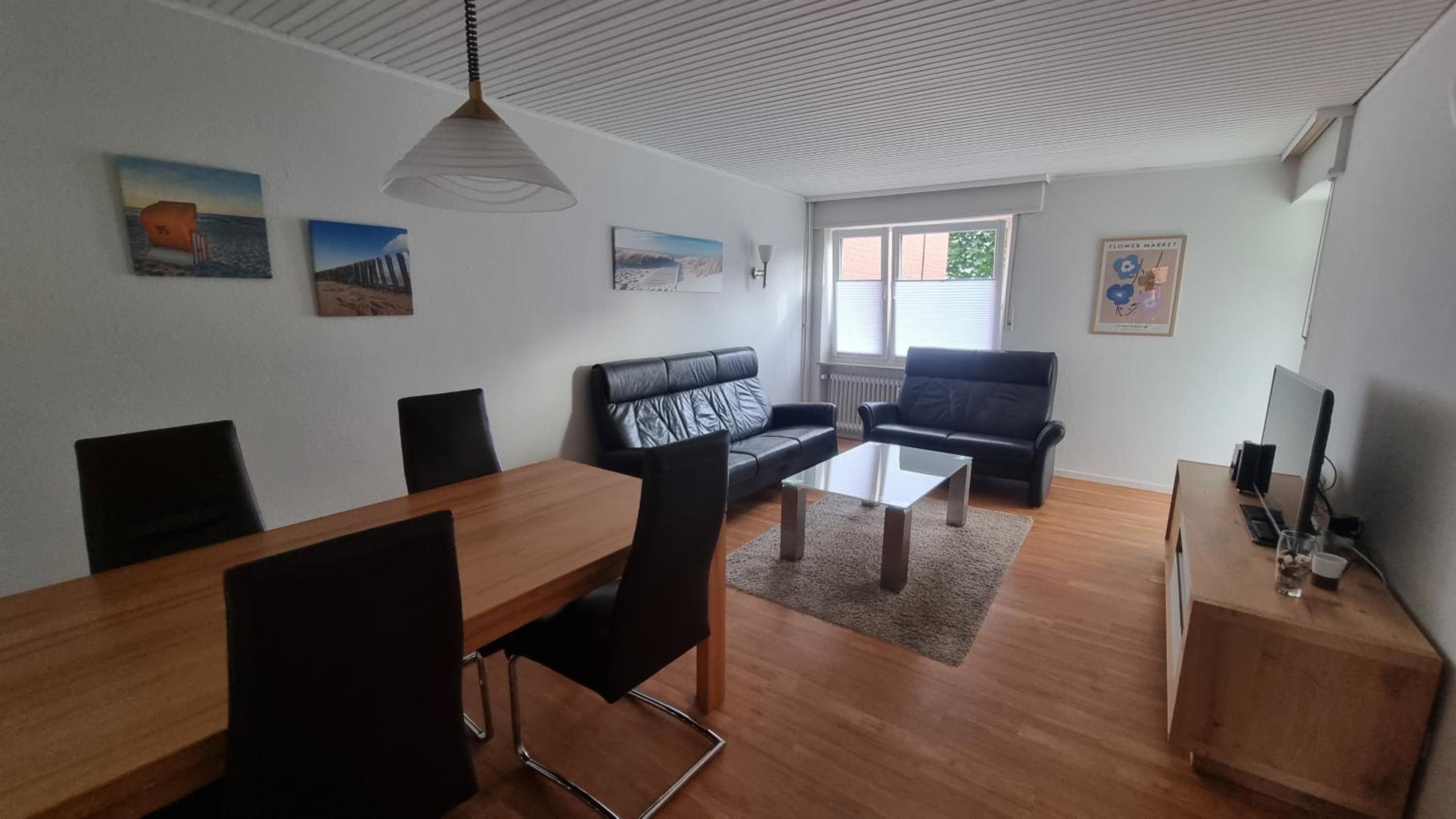 Two-Bedroom Apartment with Balcony photo 1
