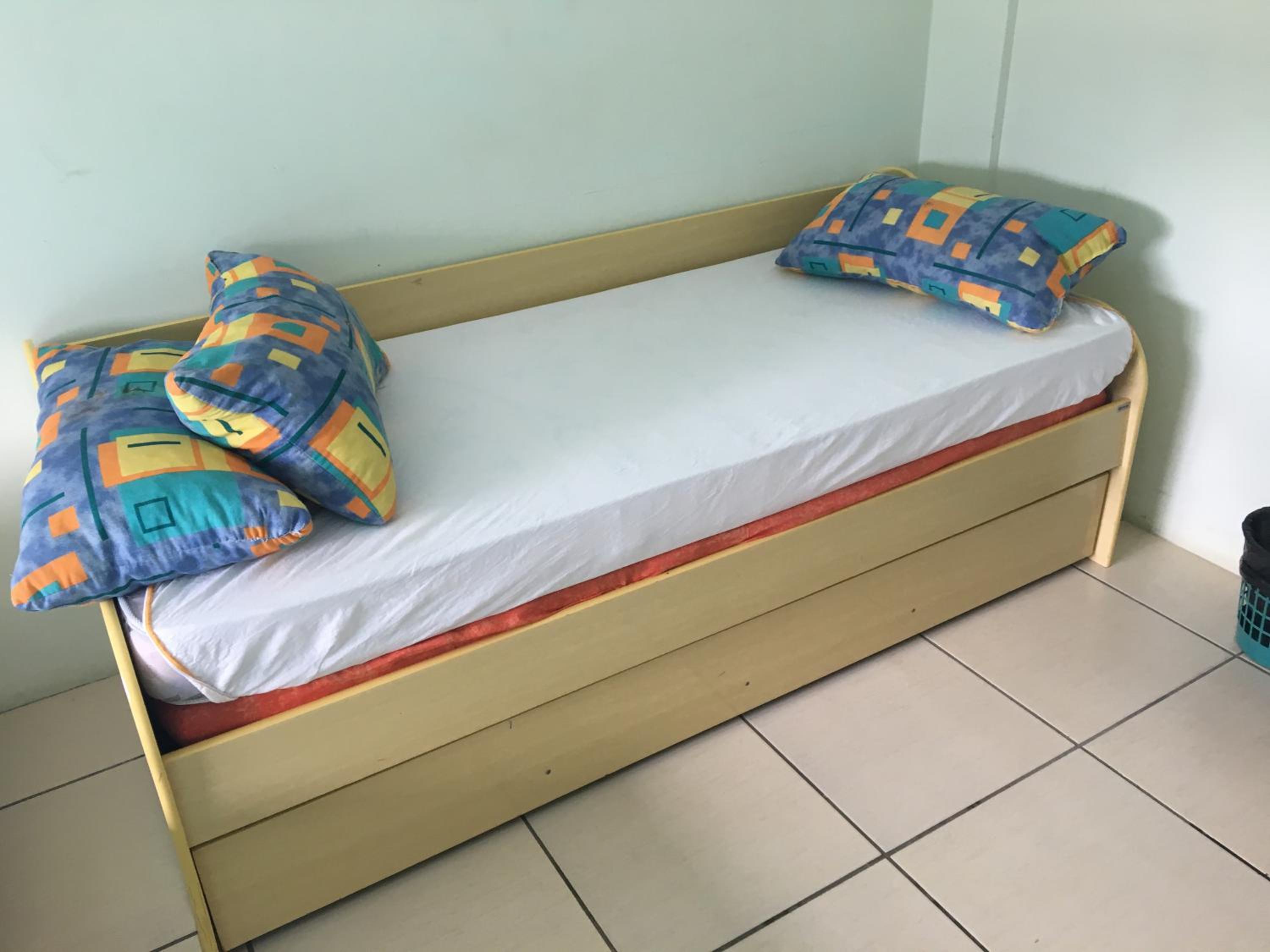 Economy Quadruple Room photo 3