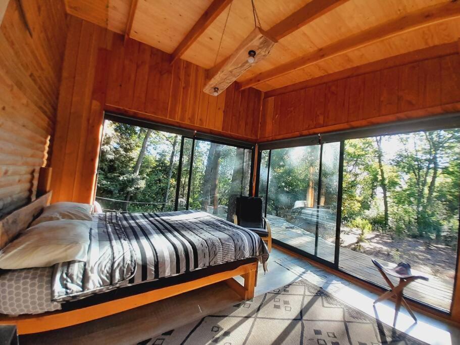 One-Bedroom House photo 1