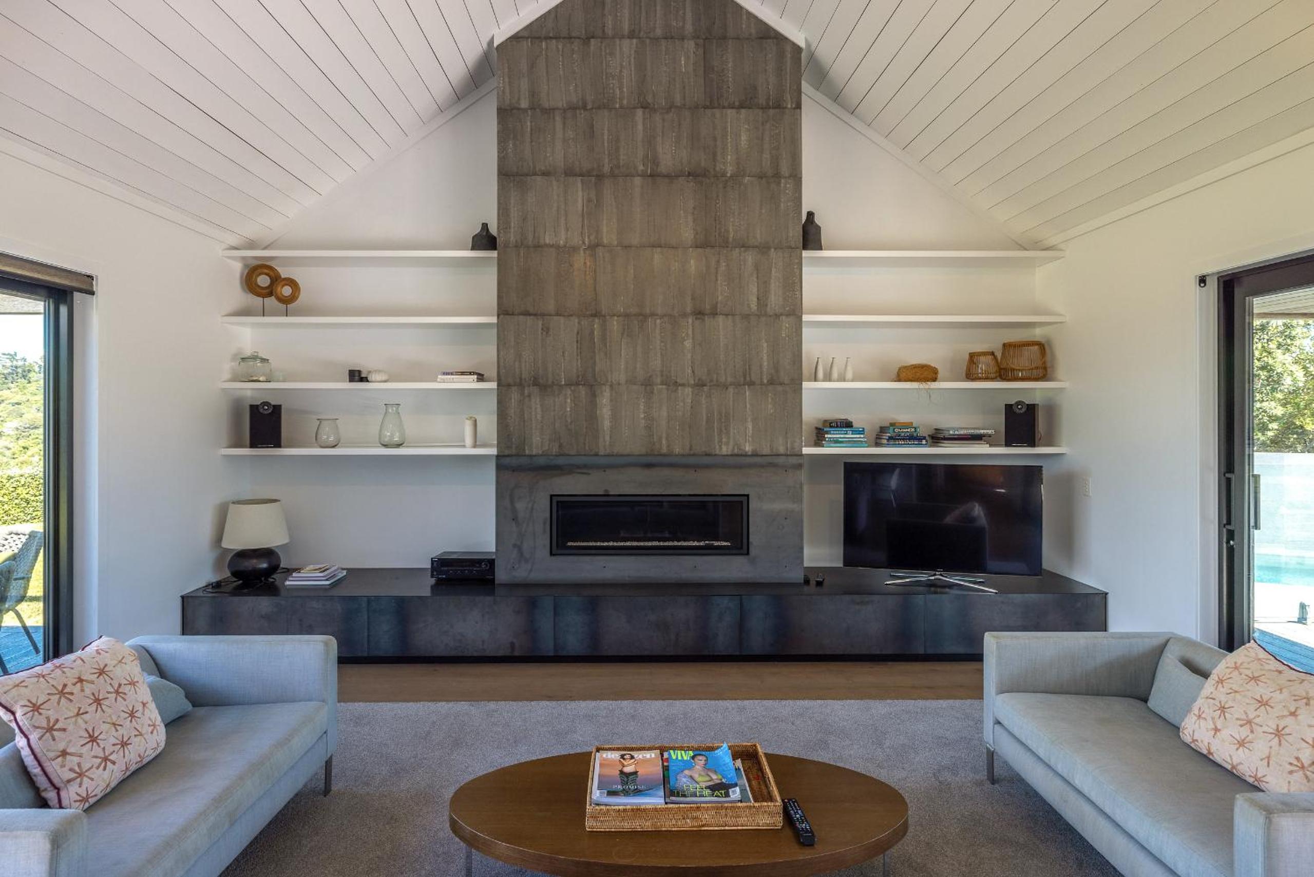 Four-Bedroom House photo 1