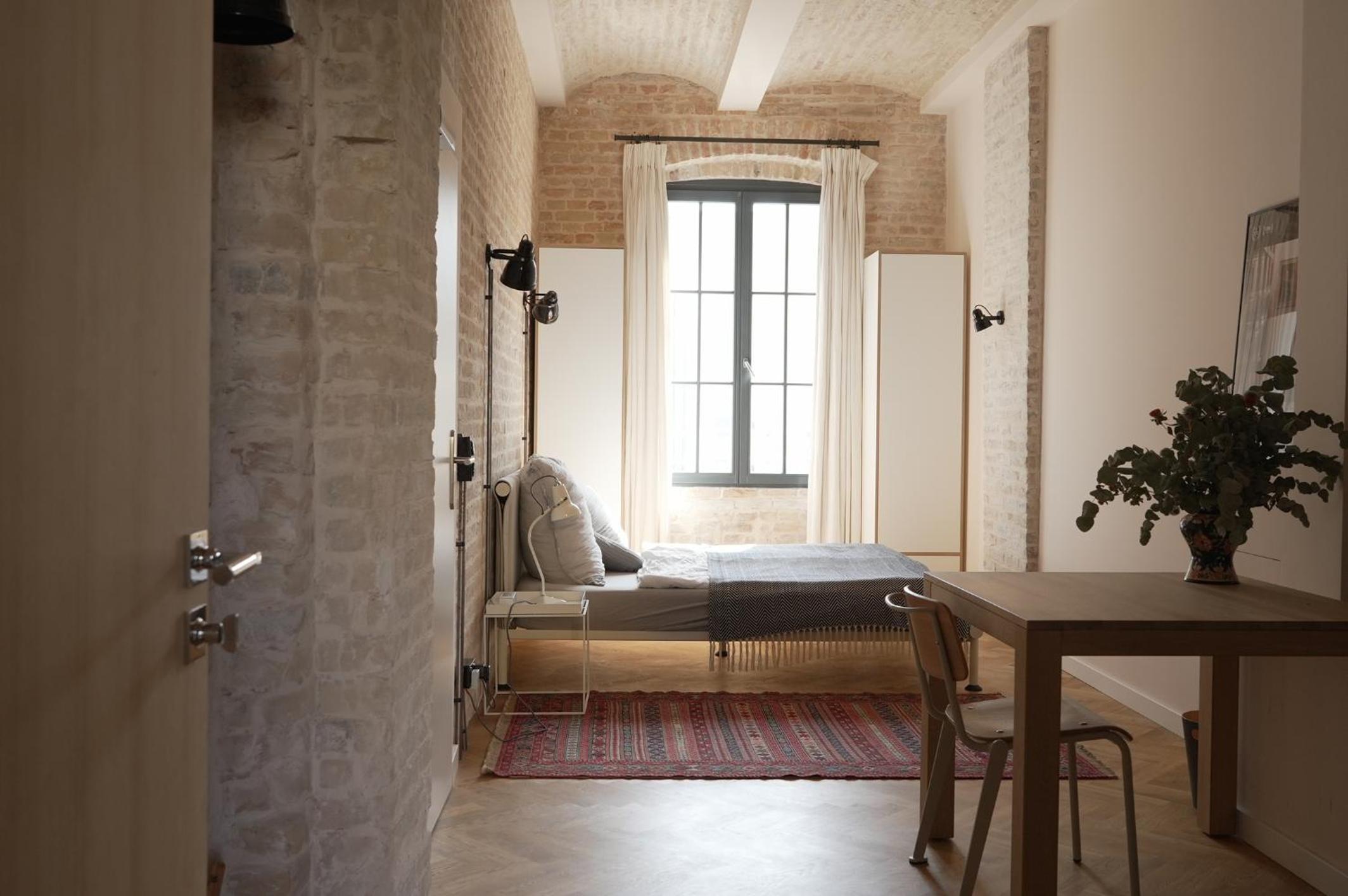Double Room with Private Bathroom photo 1