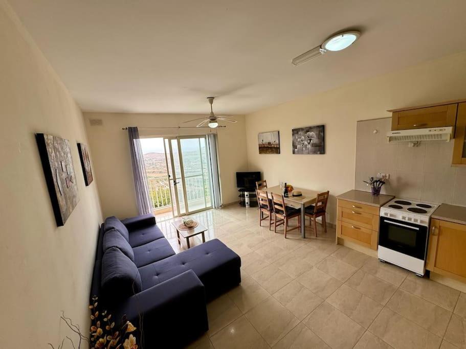 Two-Bedroom Apartment photo 3