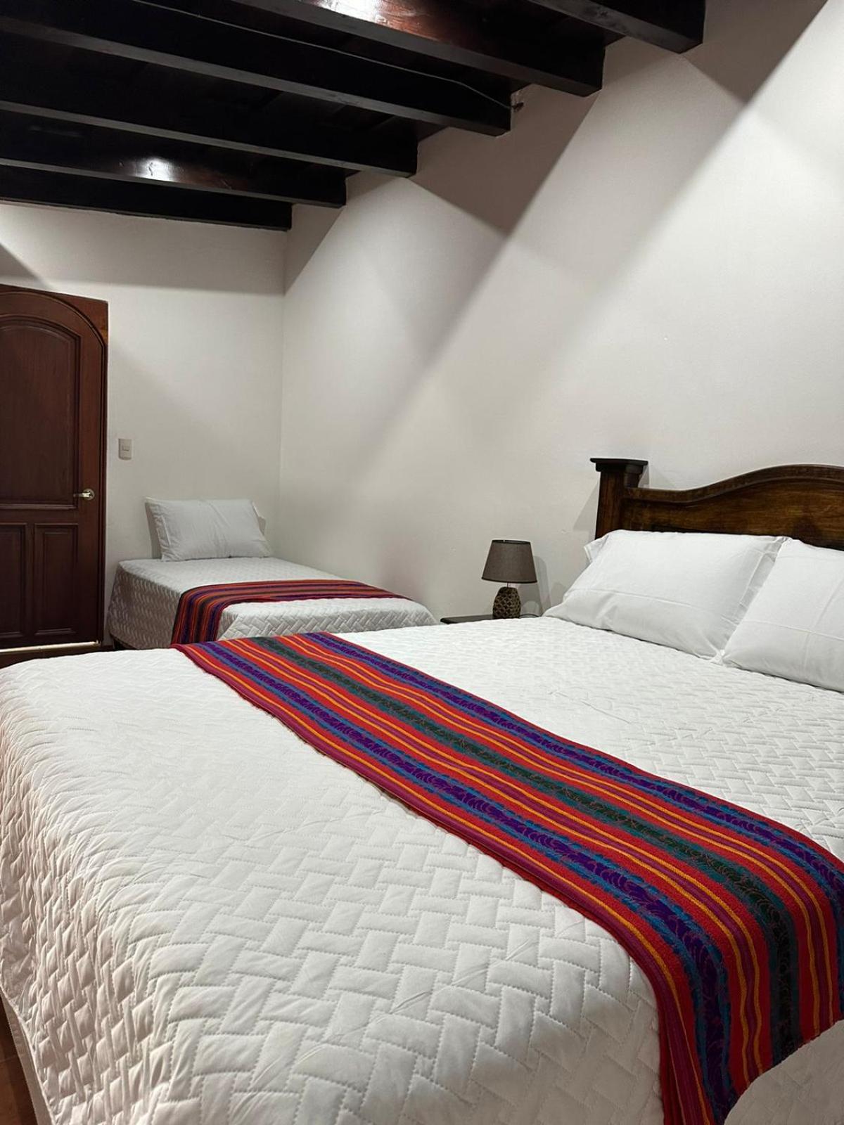 Triple Room with Private Bathroom photo 2