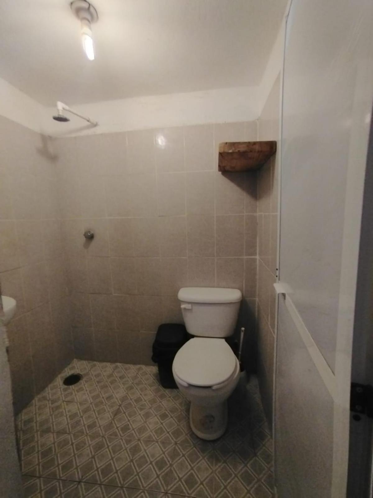 Double Room With Private Bathroom photo 2