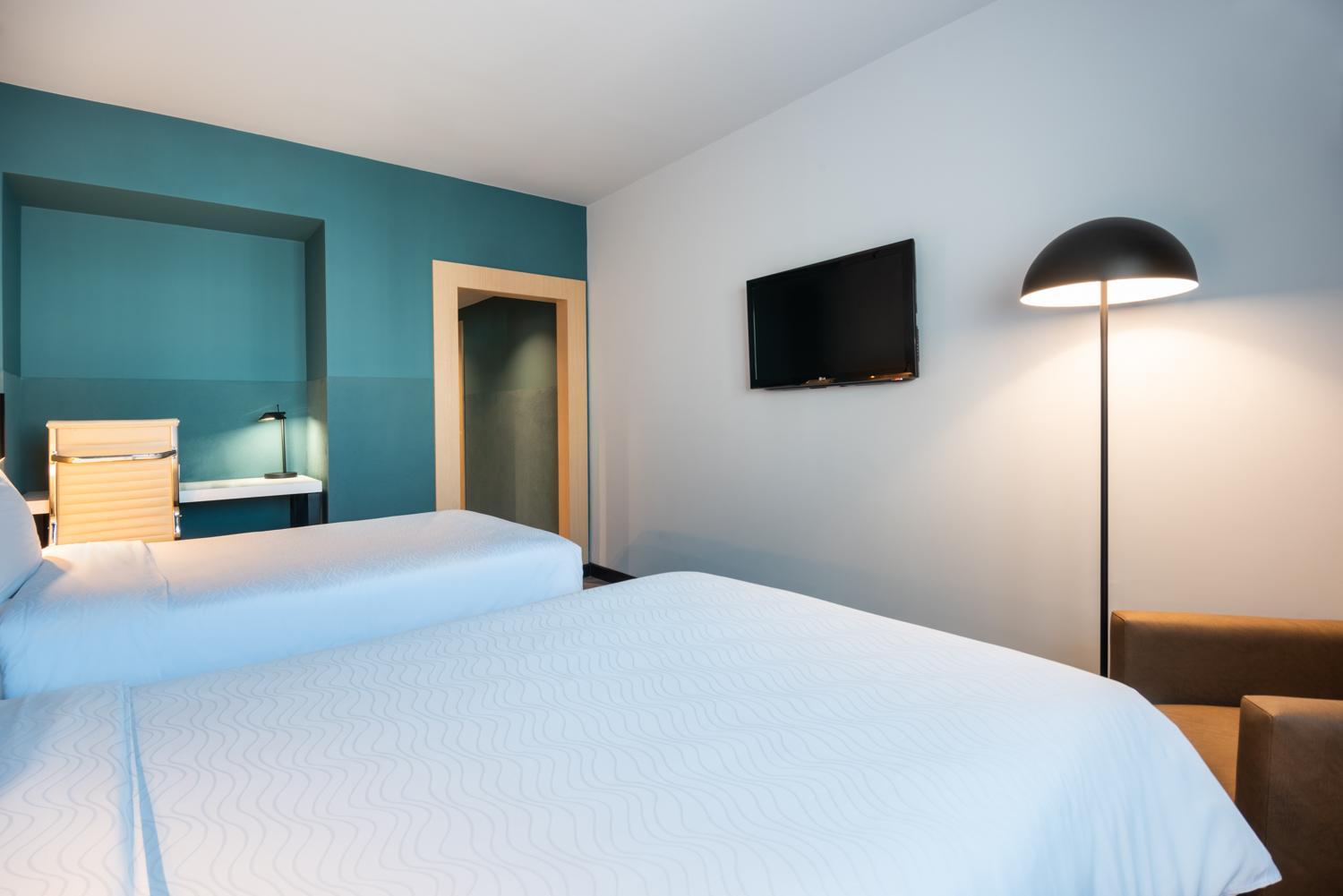 Superior Twin Room - Photo 2