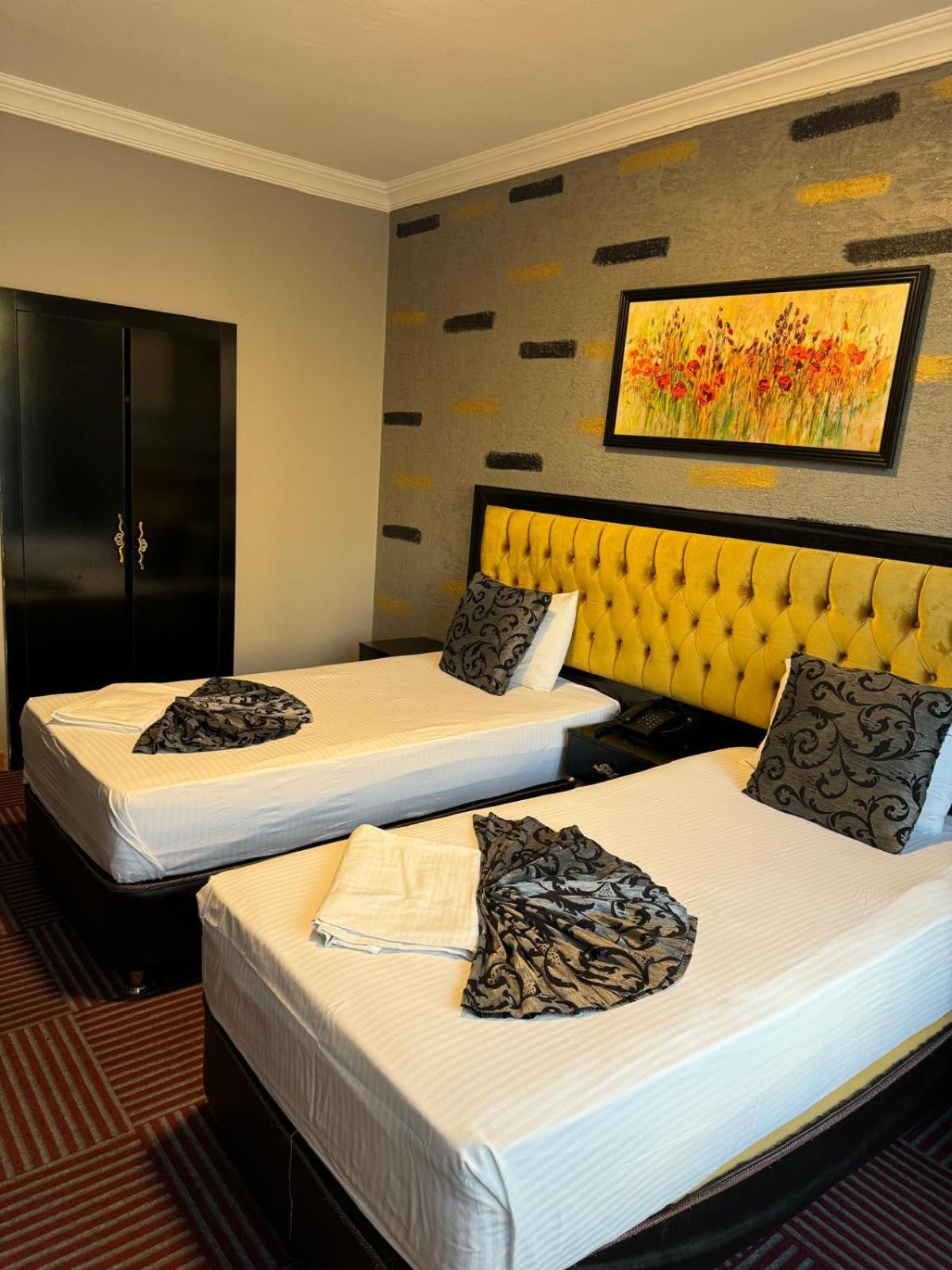 Single Room photo 3