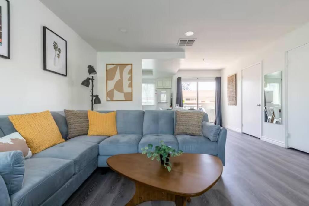 Apartment photo 1