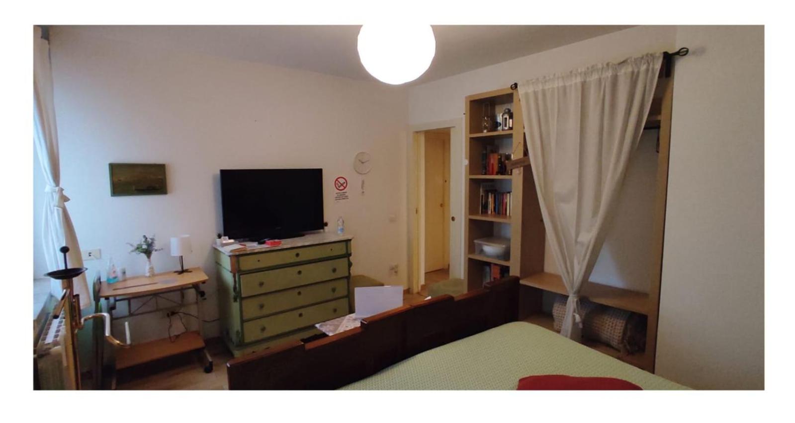 Double Room With Private Bathroom photo 2