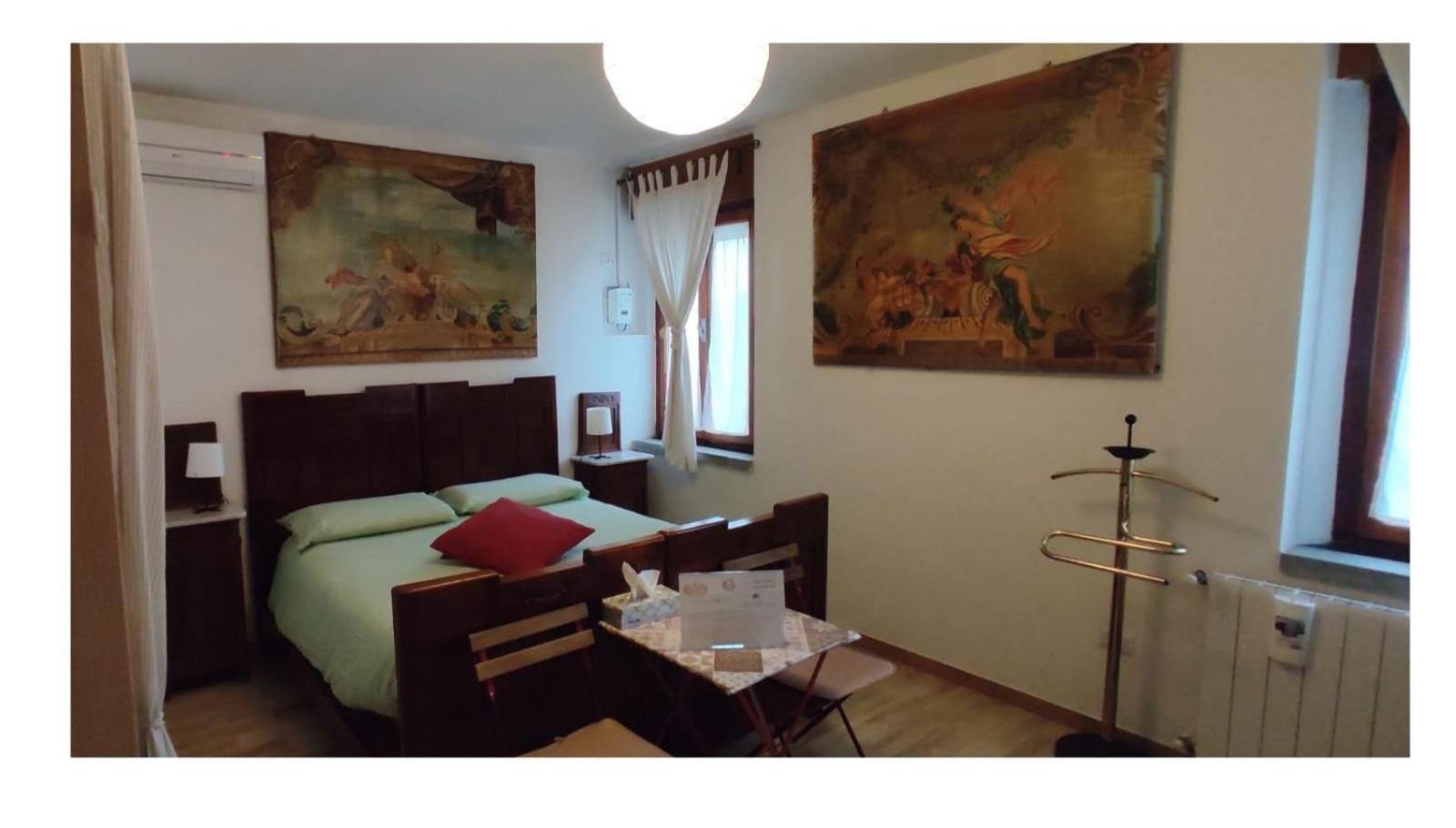 Double Room With Private Bathroom photo 1