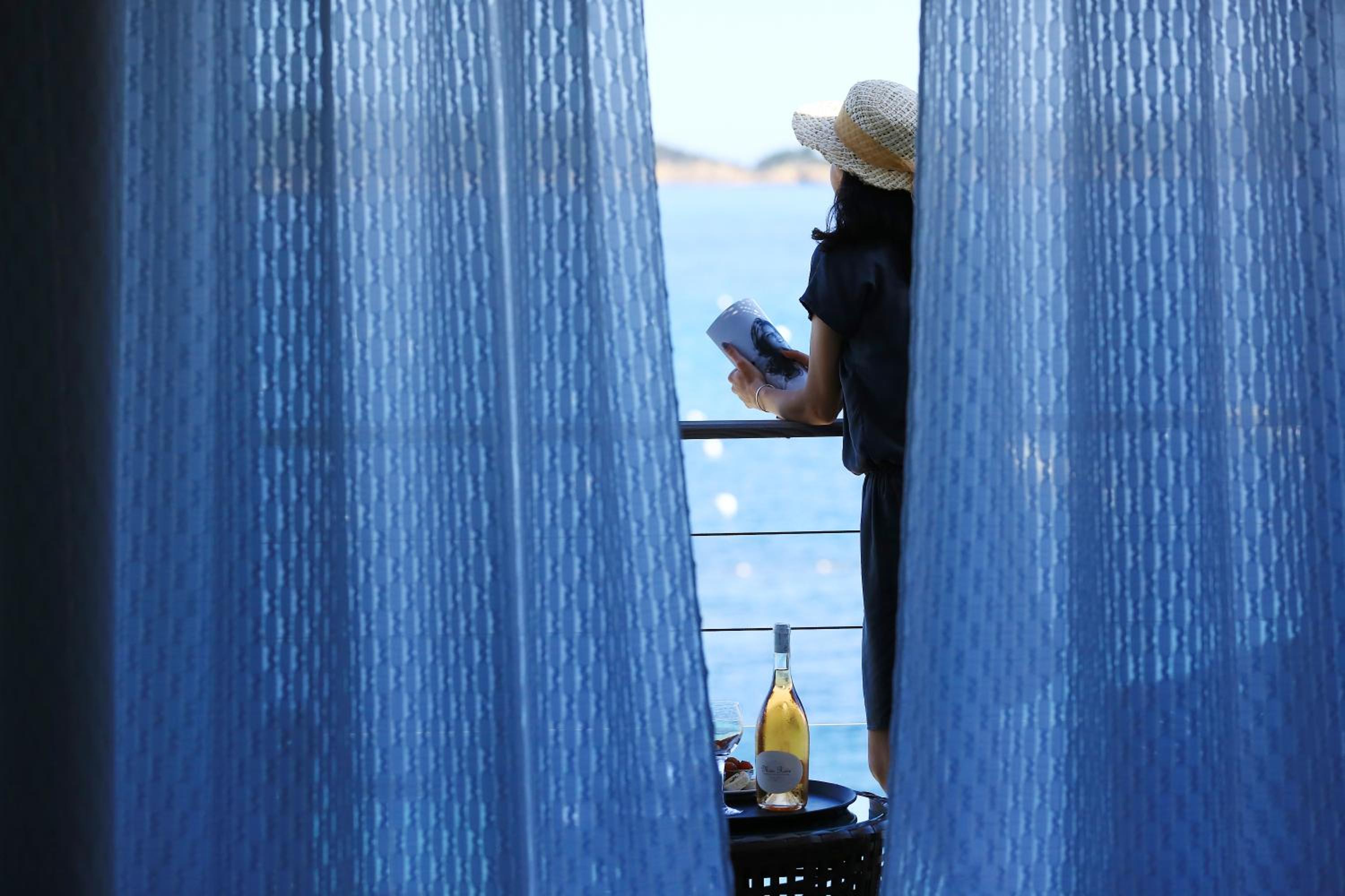 Suite Junior - Vue sur Mer Suite Junior - Vue sur Mer