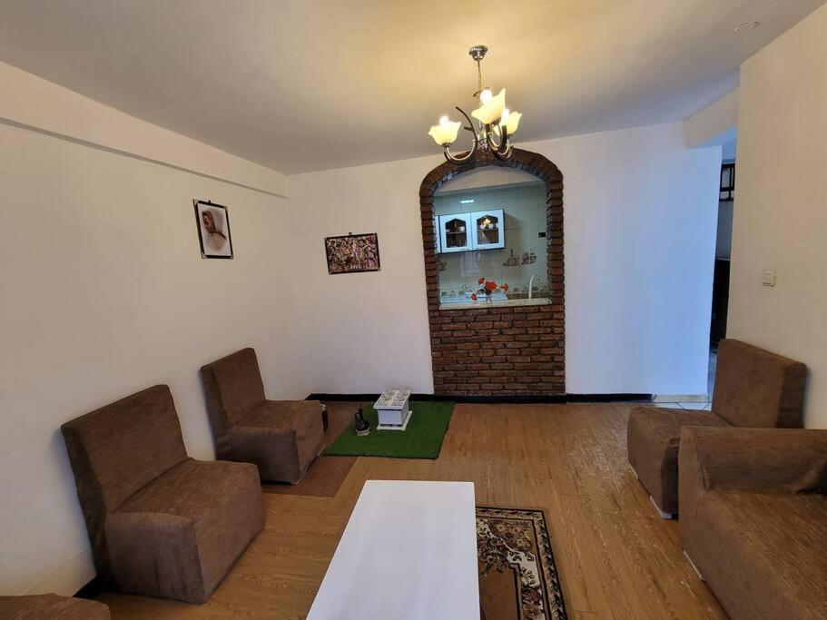 Four-Bedroom House photo 3