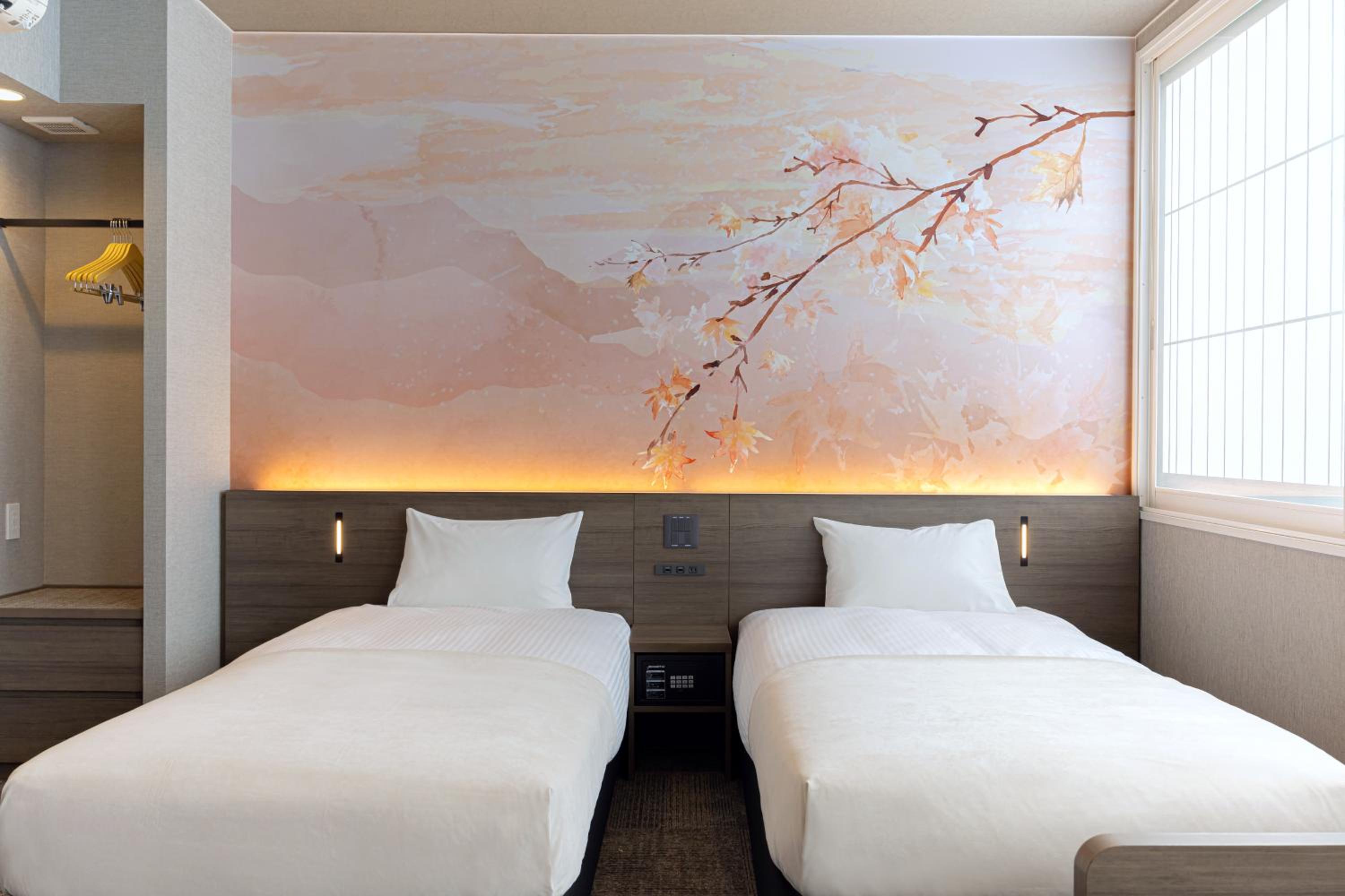 Quadruple Room - Photo 6