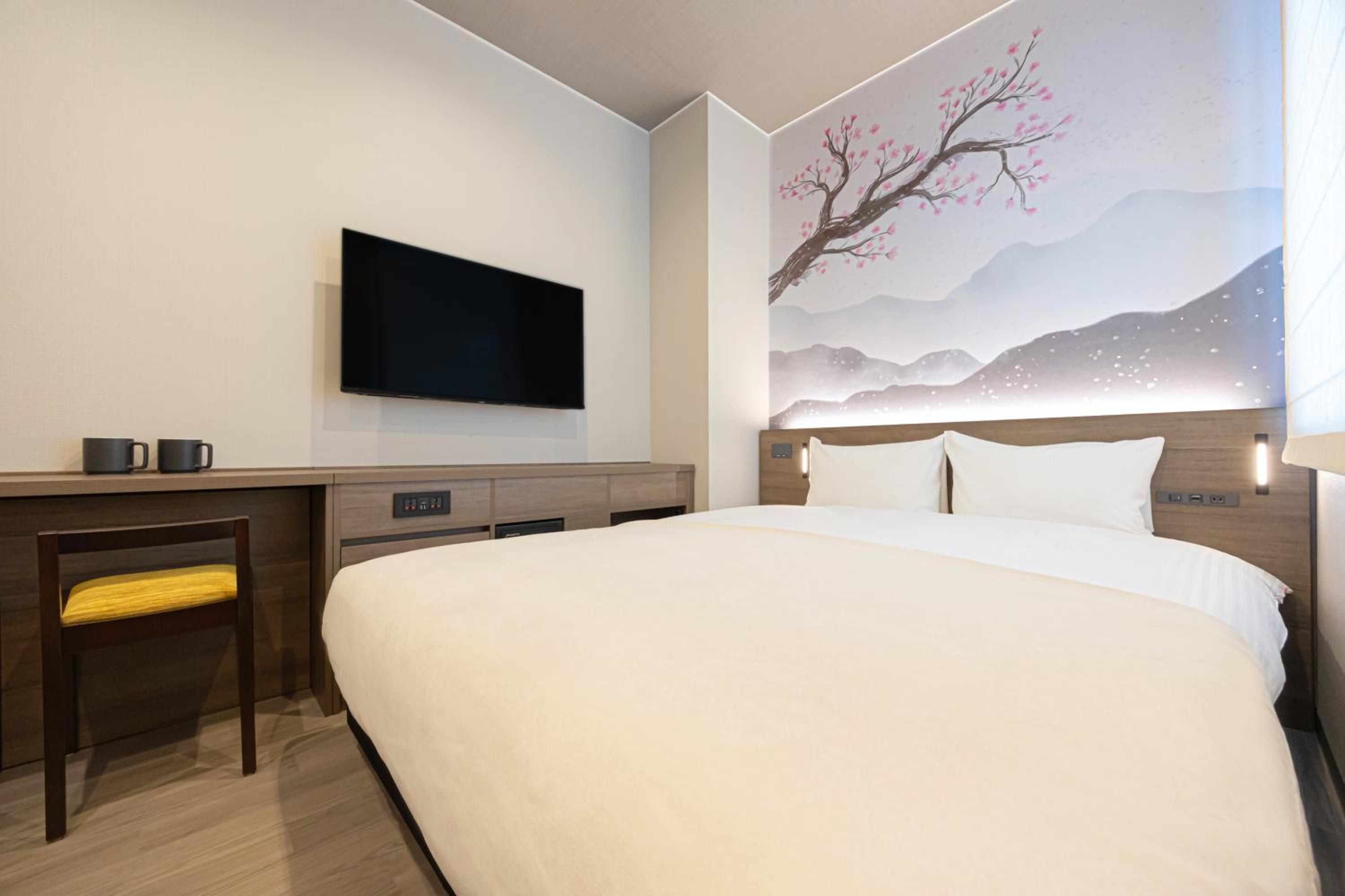 Standard Double Room - Photo 13