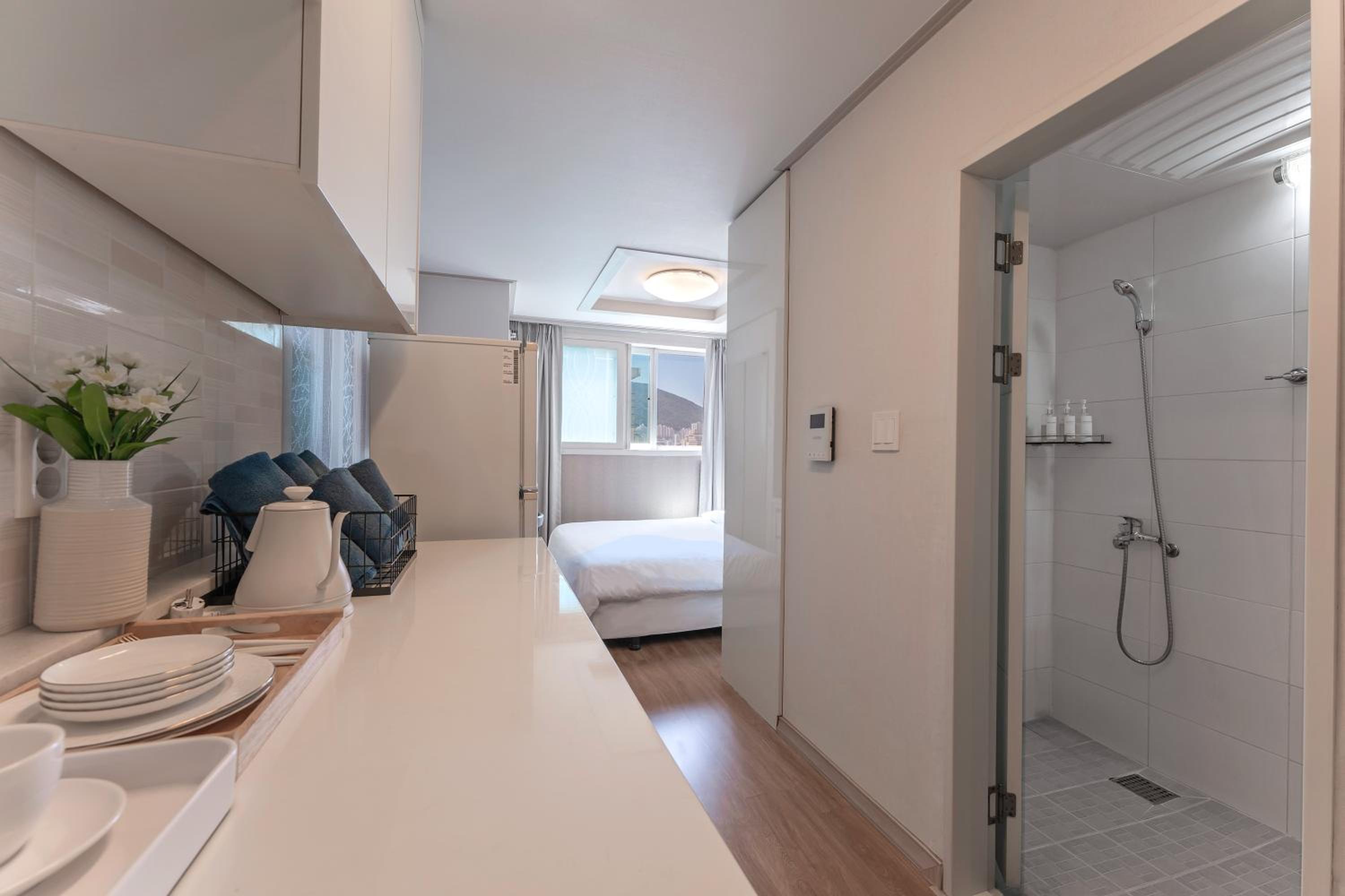 Economy Double Room - Photo 6