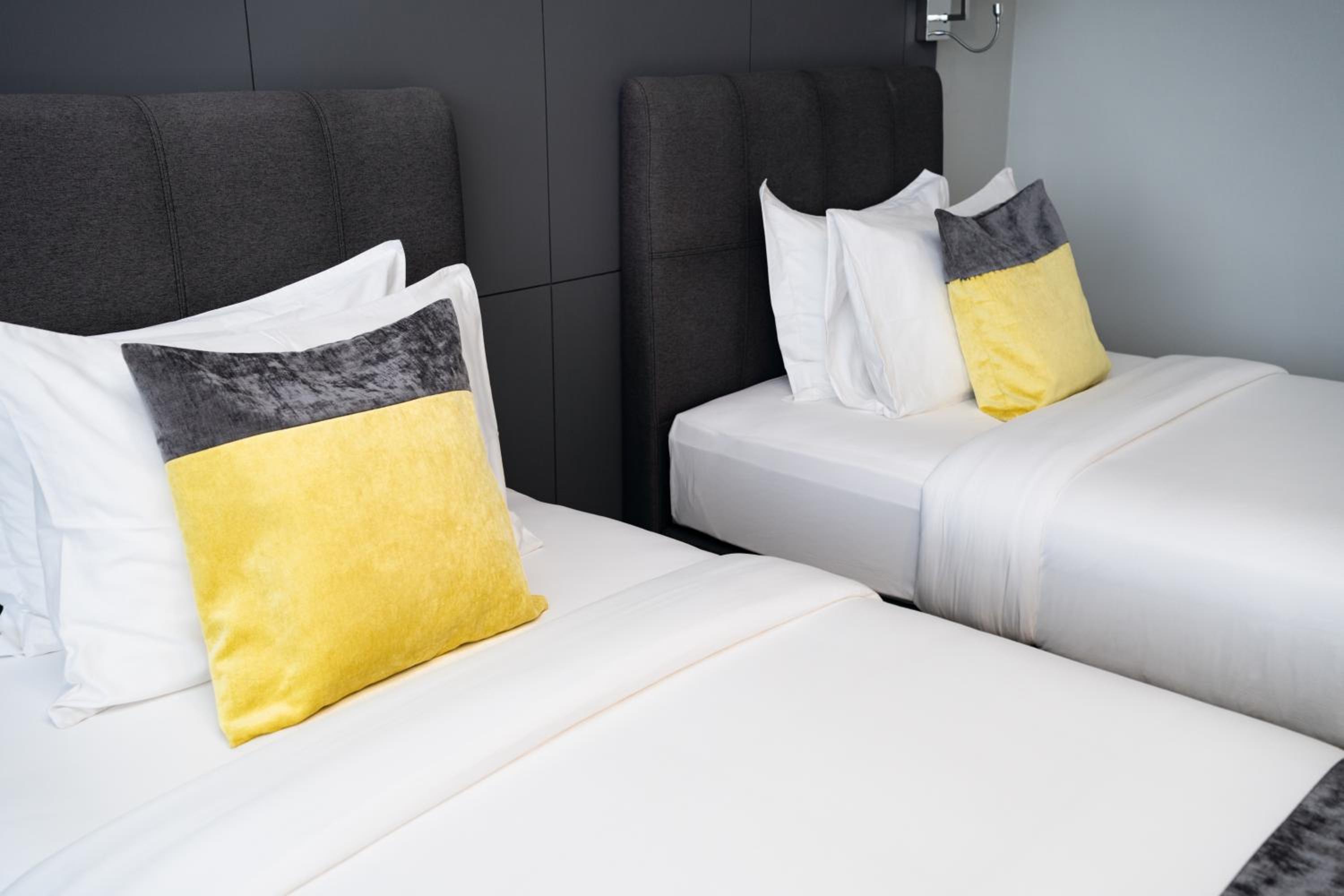 Standard Twin Room (Free Return Airport Transfer & 10% discount on Food & Beverage) - Photo 2