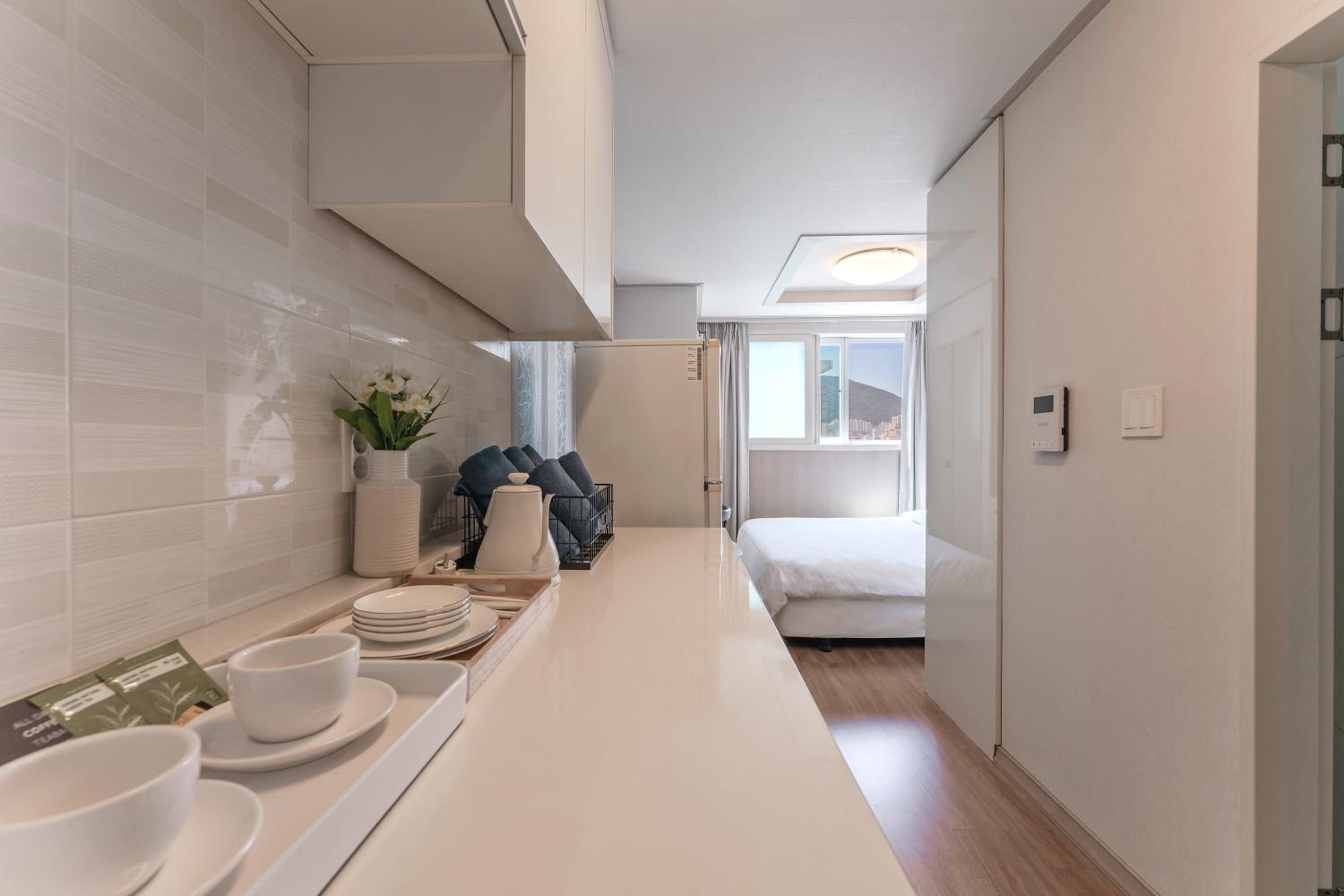 Standard Double Room - Photo 8
