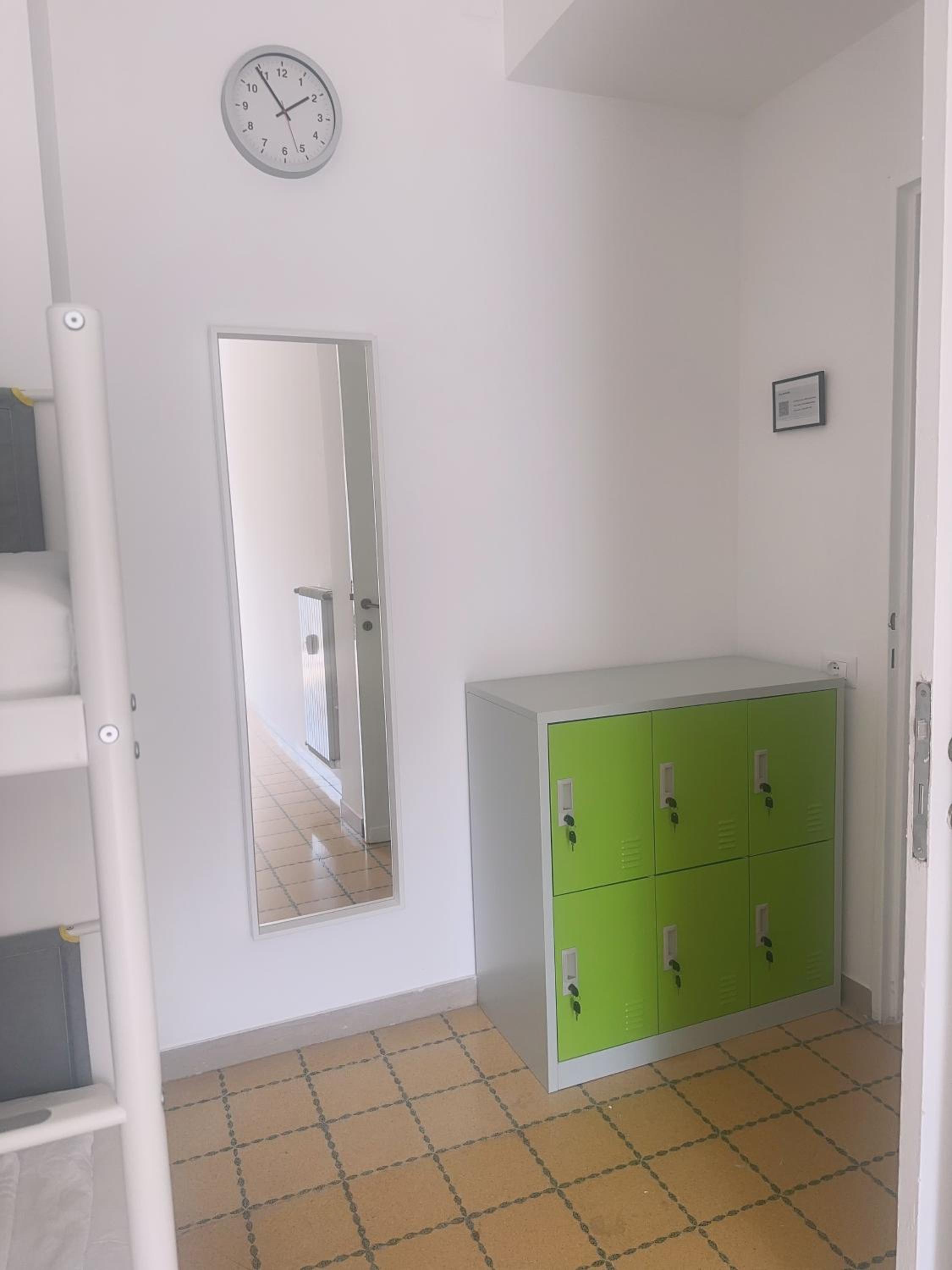 Quadruple Room with Private External Bathroom photo 1