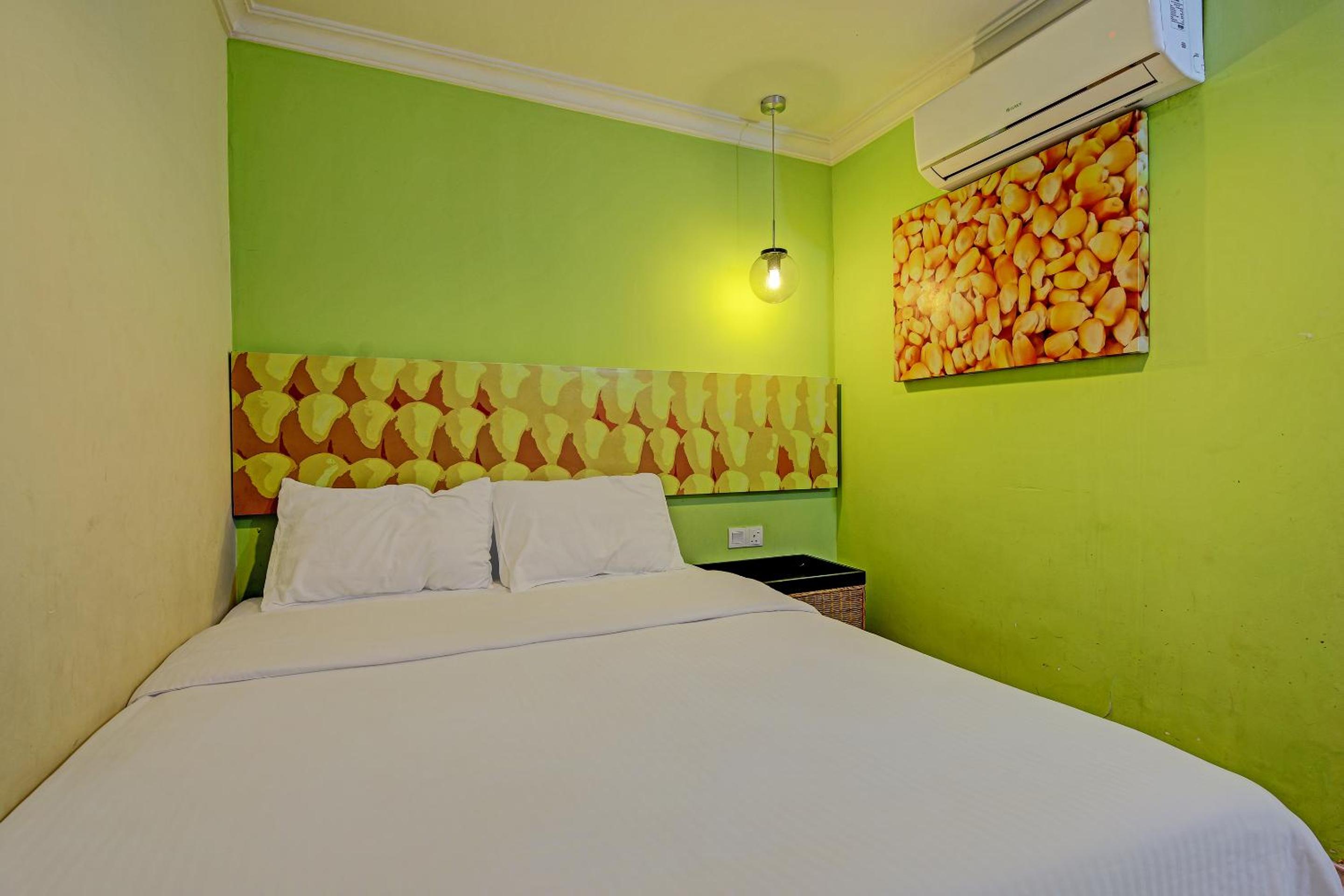 Standard Queen Room - Photo 1