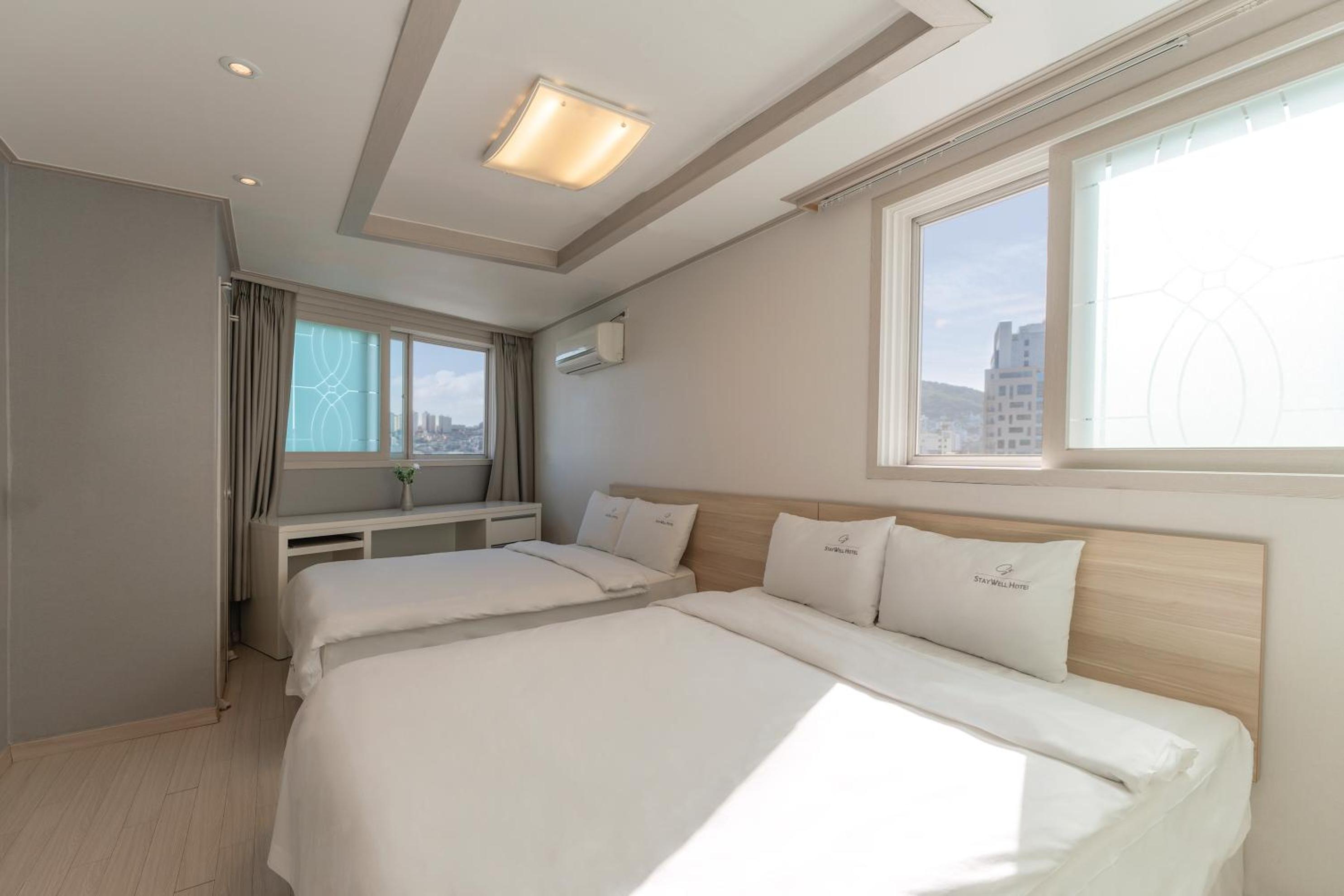 Family Double Room - Photo 17