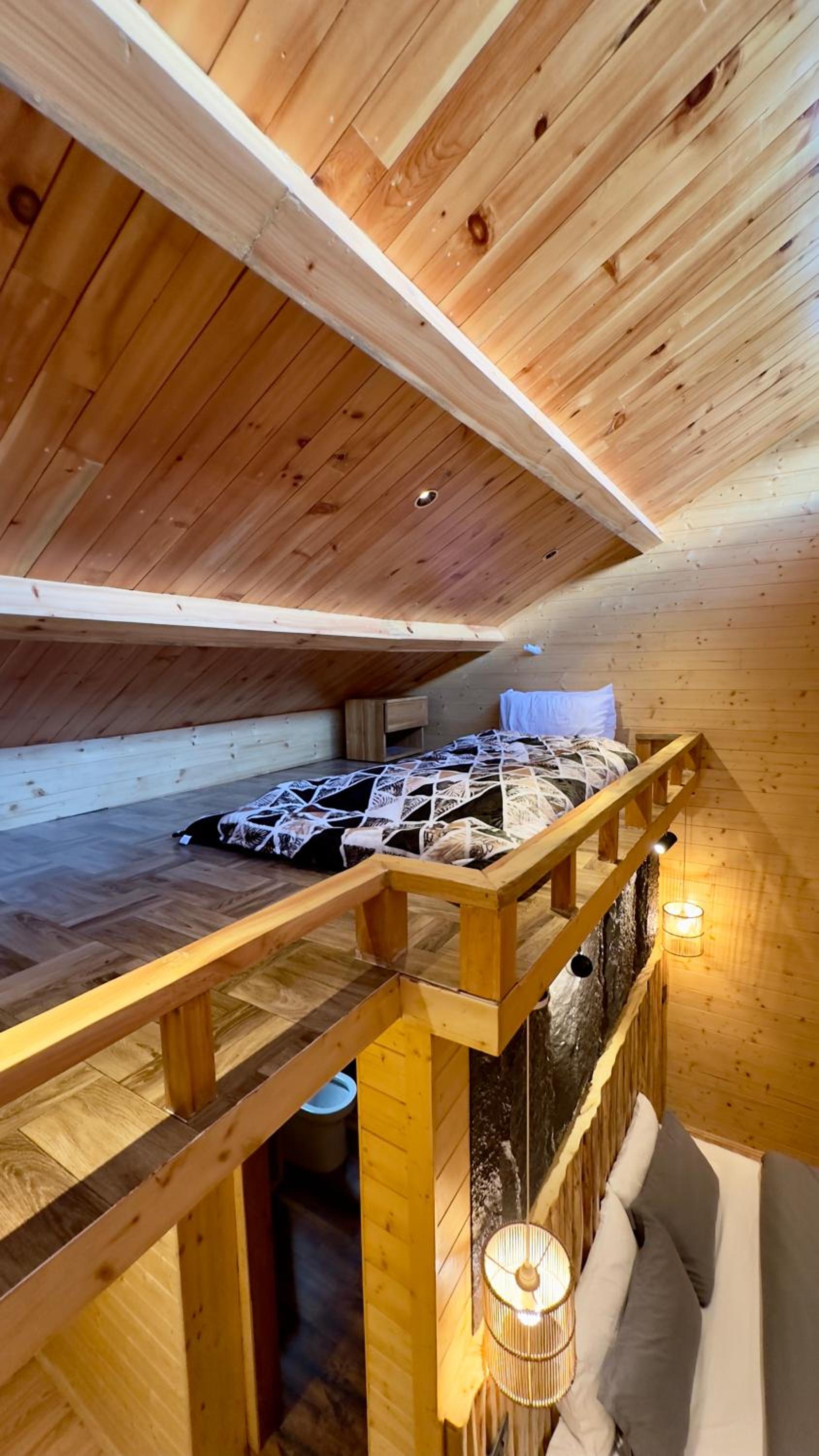 King Room with Mountain View photo 2