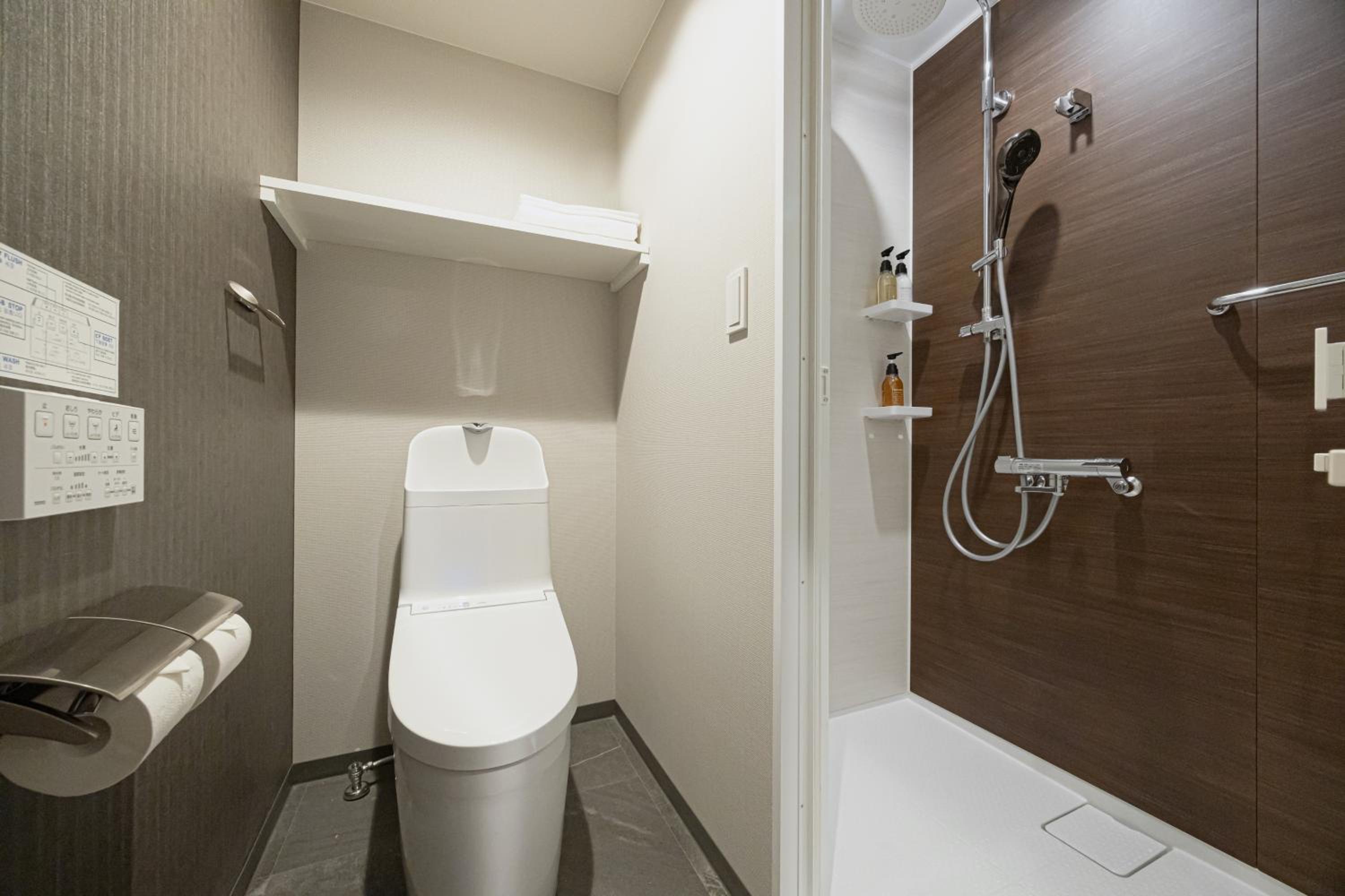 Standard Double Room - Photo 12