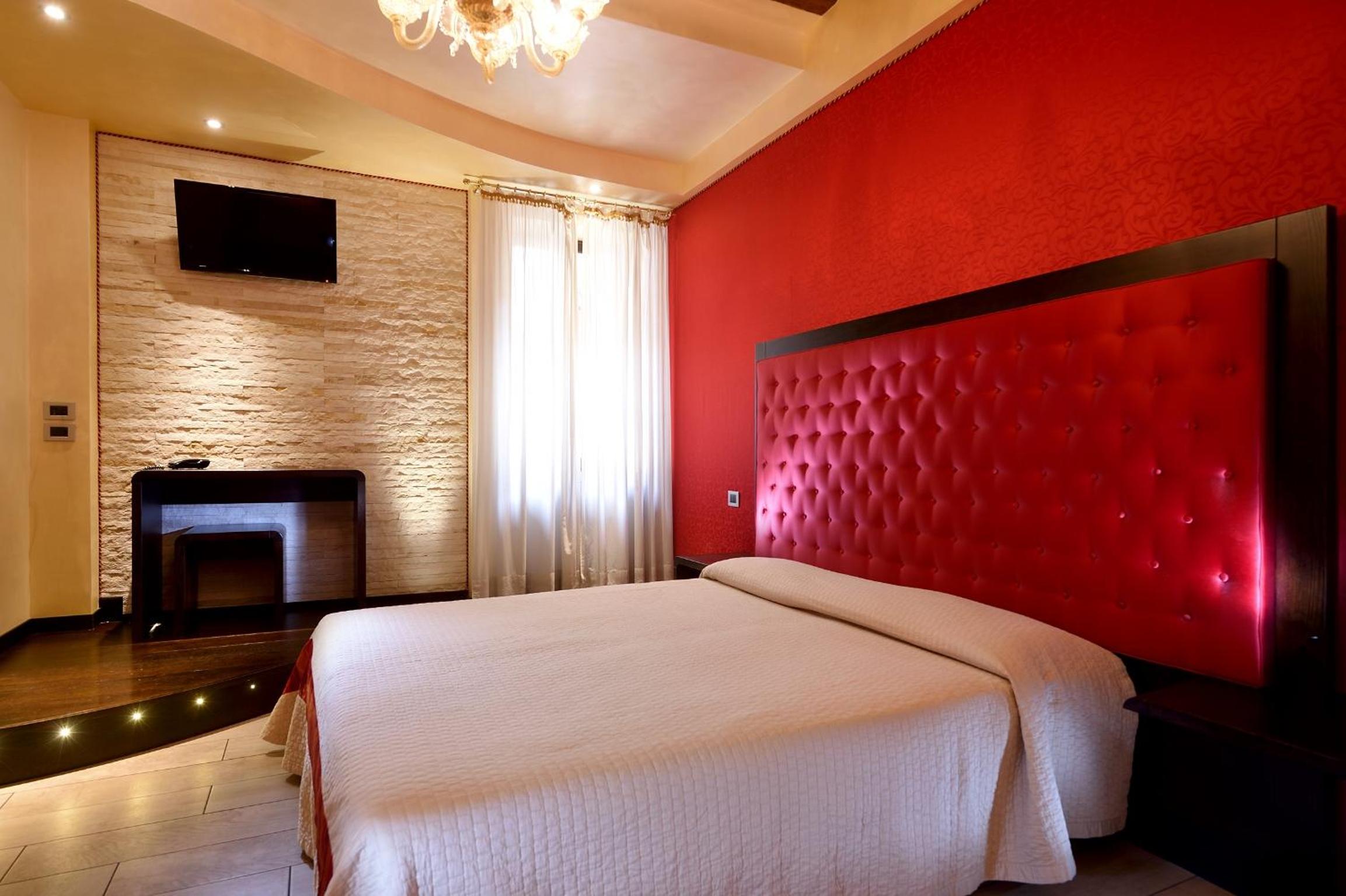 Superior Double Room - Photo 6