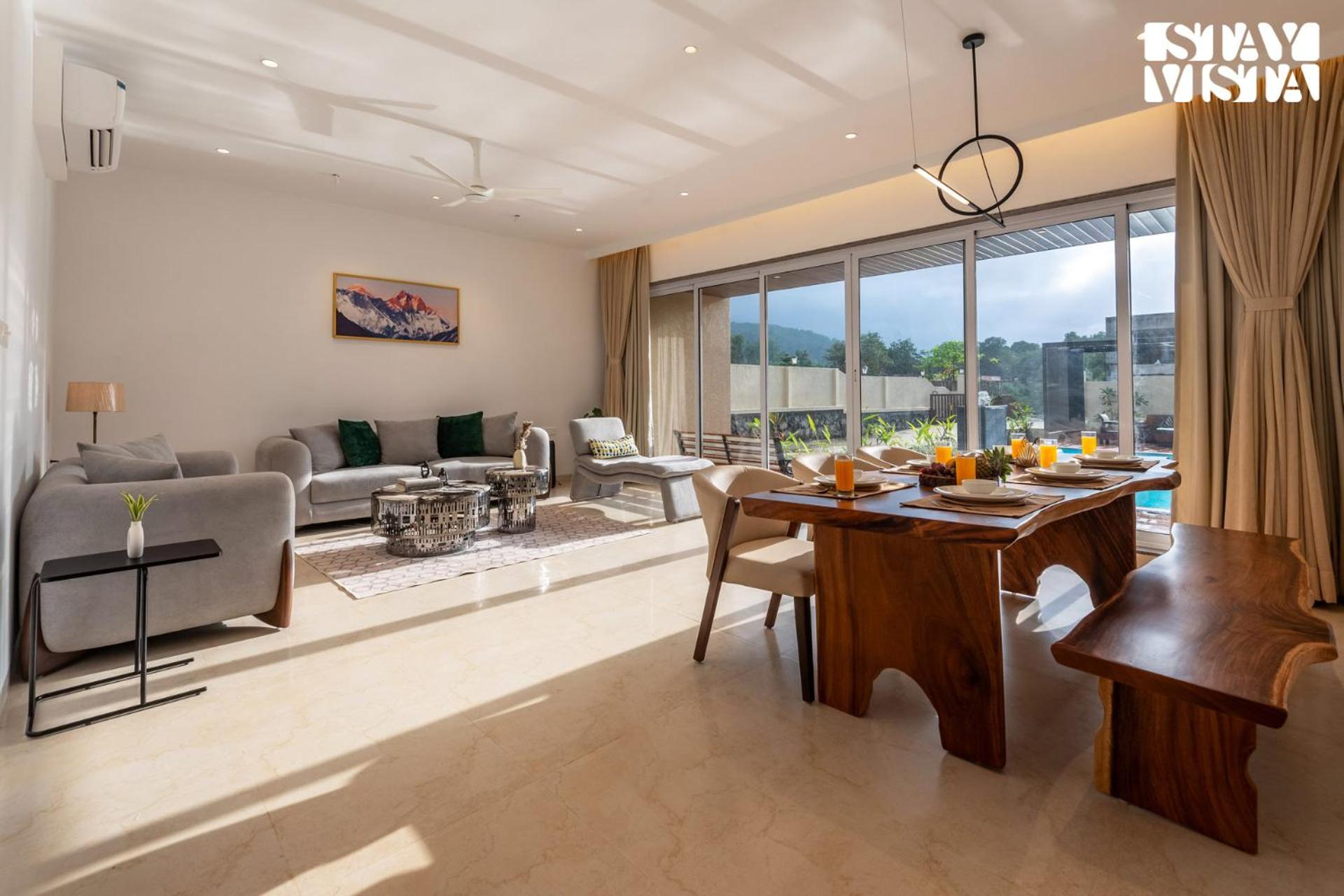 Villa photo 1