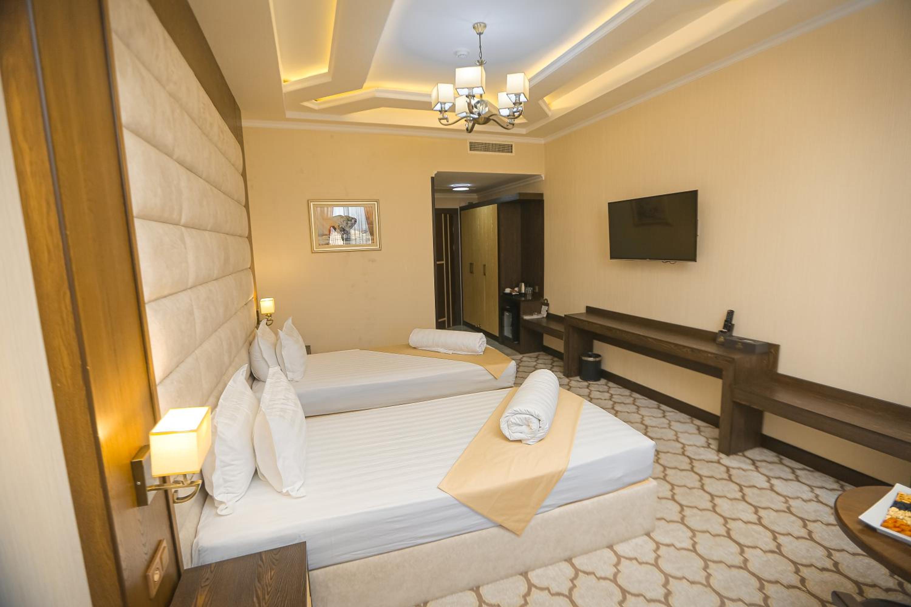 Standard Twin Room photo 3