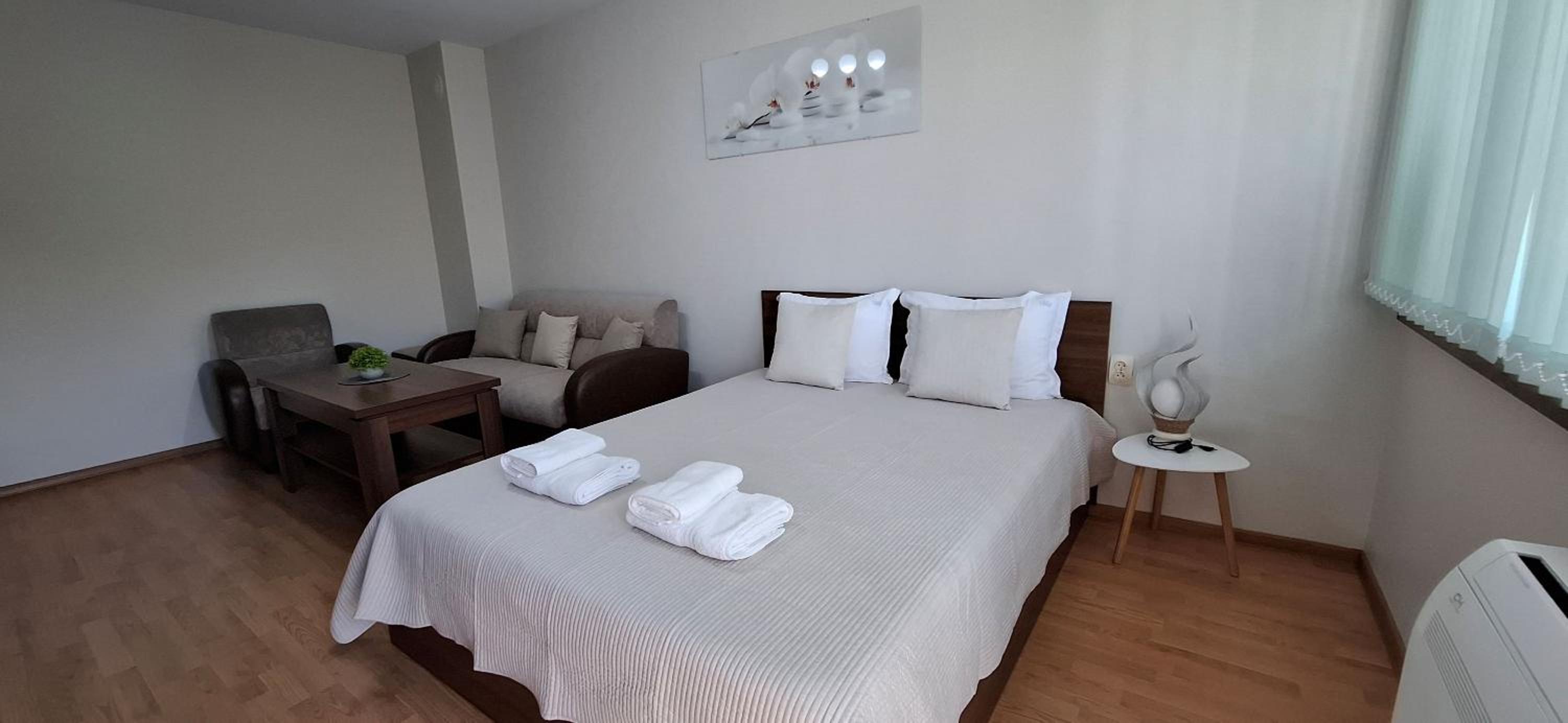 Apartment - Photo 26