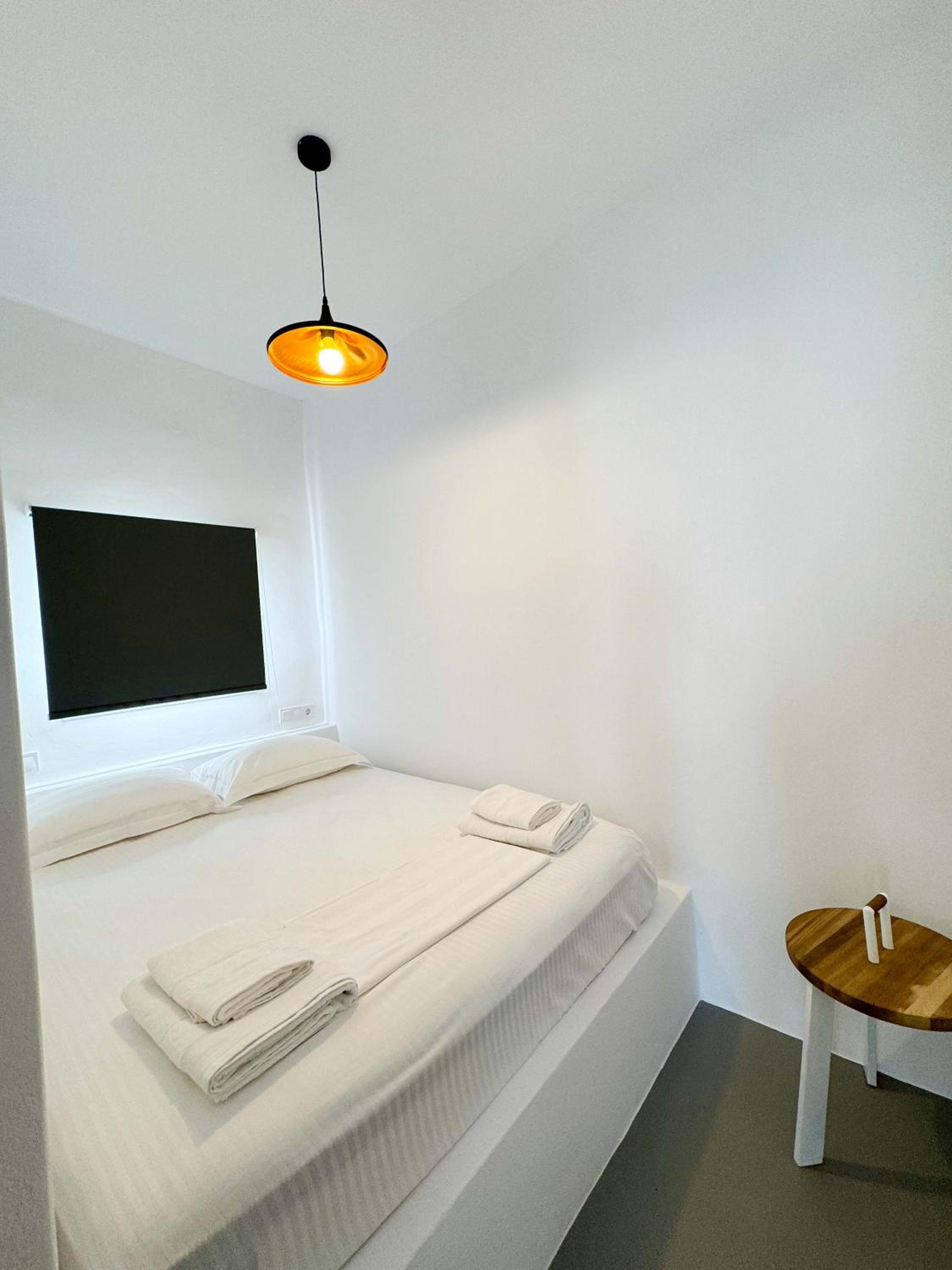 Two-Bedroom House photo 3
