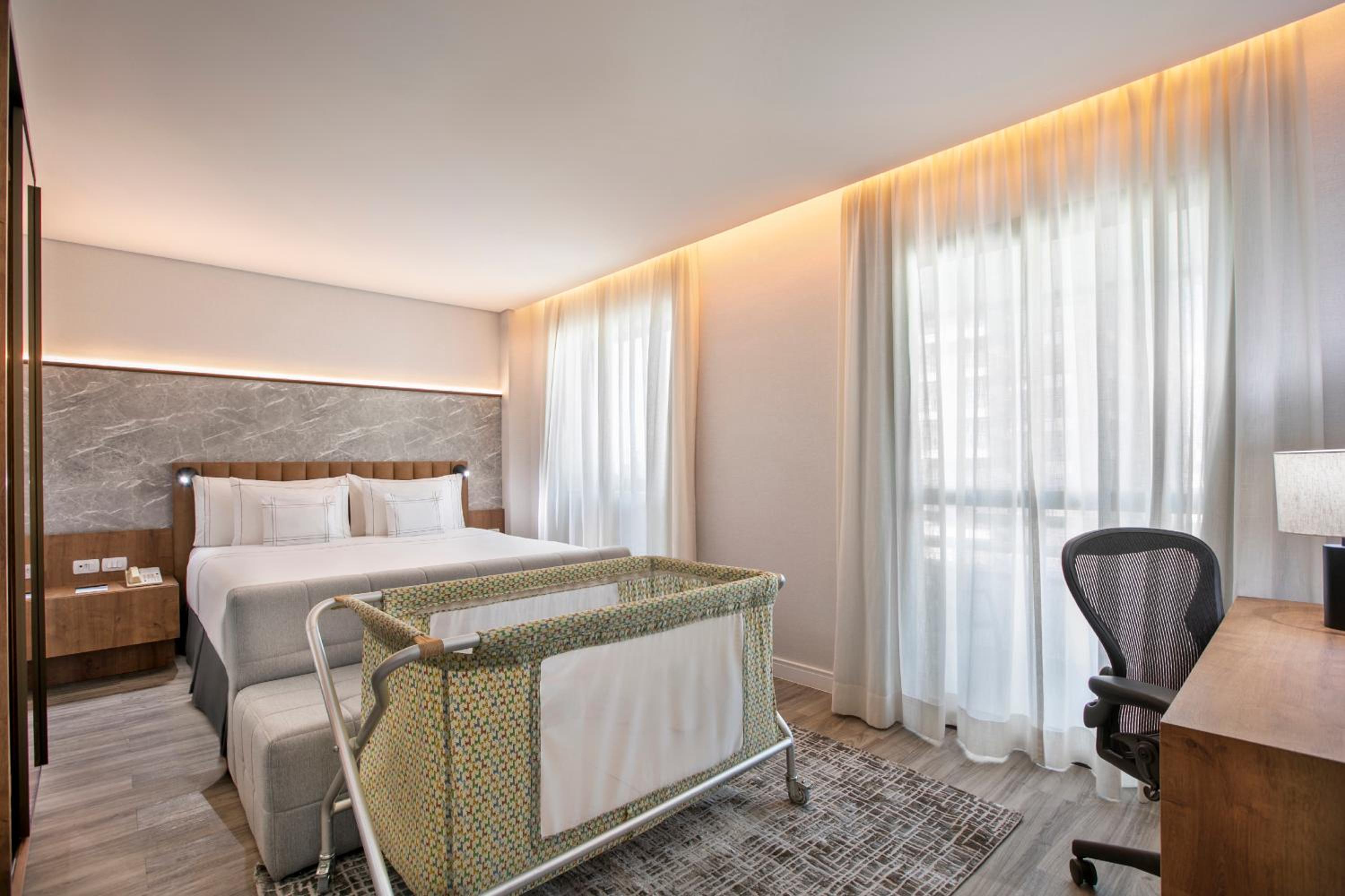 Premium King Room